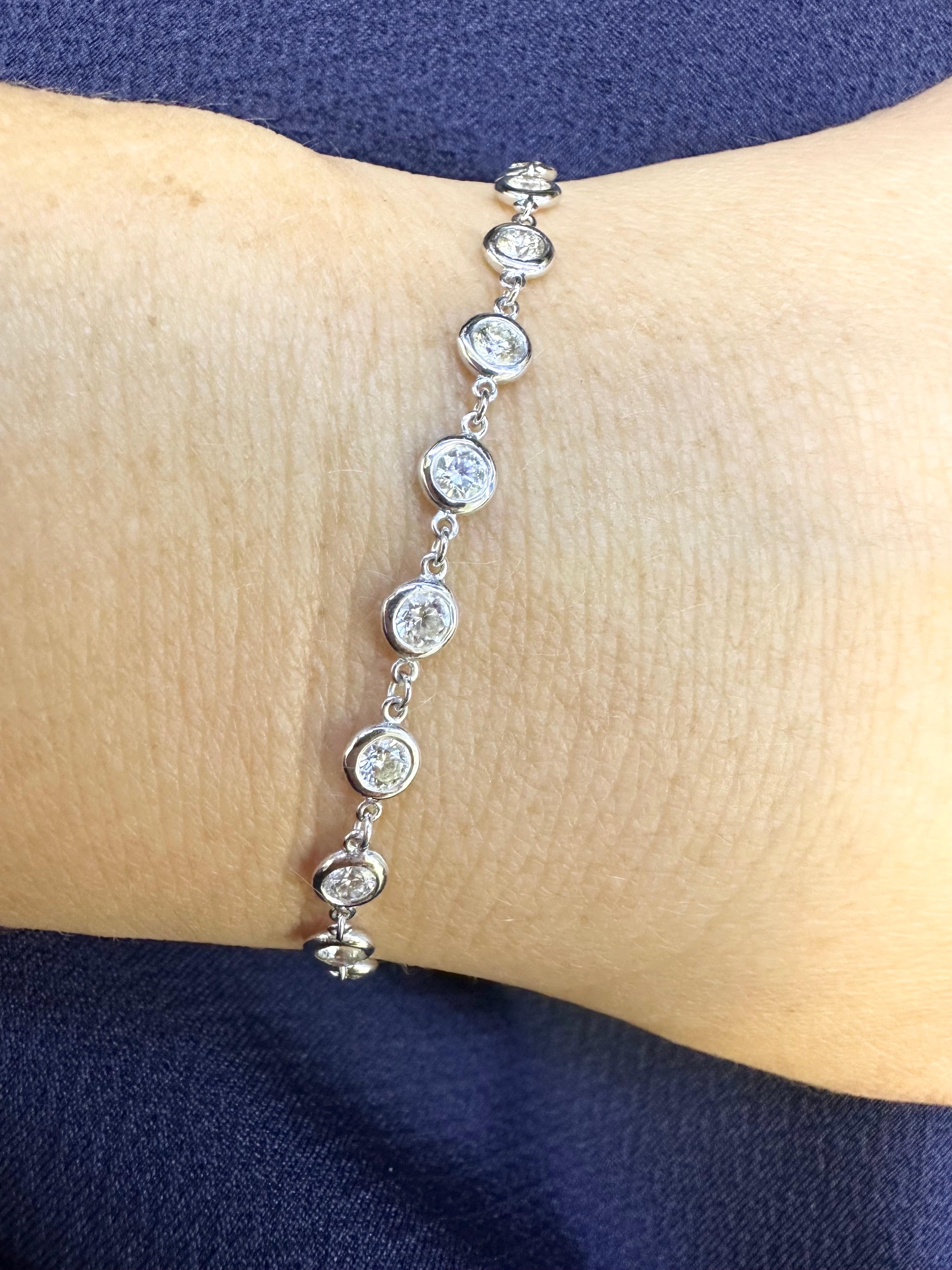 Taille ronde Bracelet à maillons en or blanc 14 carats et diamants en vente