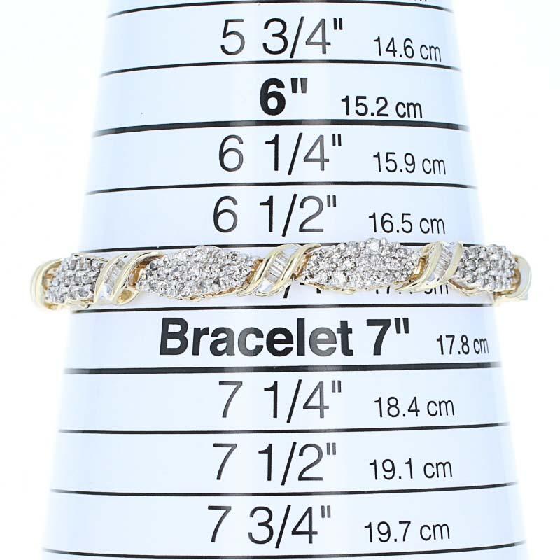 Diamond Link Bracelet, 14 Karat Yellow Gold Clusters Round Cut 4.00 Carat 4
