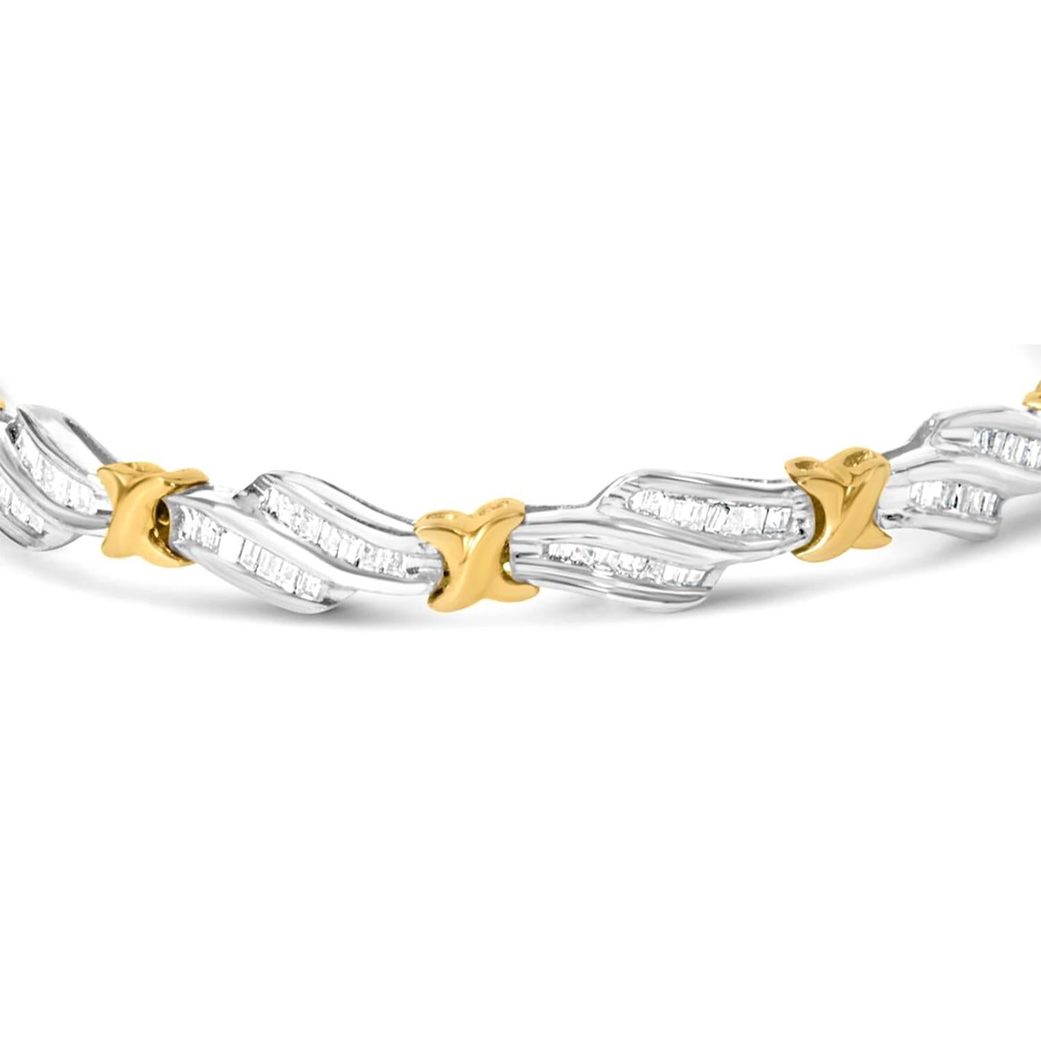 Contemporain Bracelet à maillons en or 10 carats avec diamants taille baguette 2,05 carats en vente