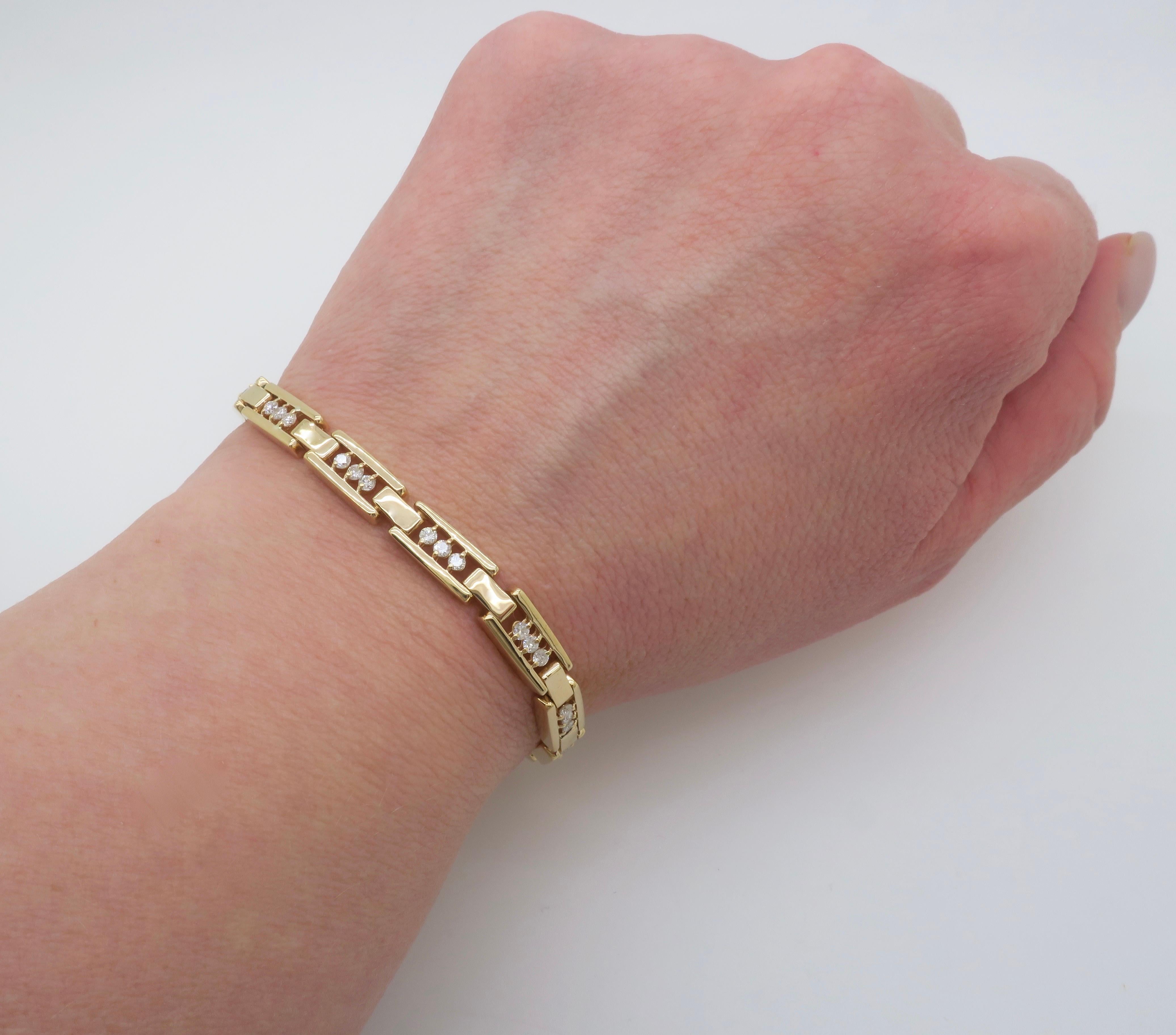 Bracelet à maillons en or jaune 14 carats en vente 4