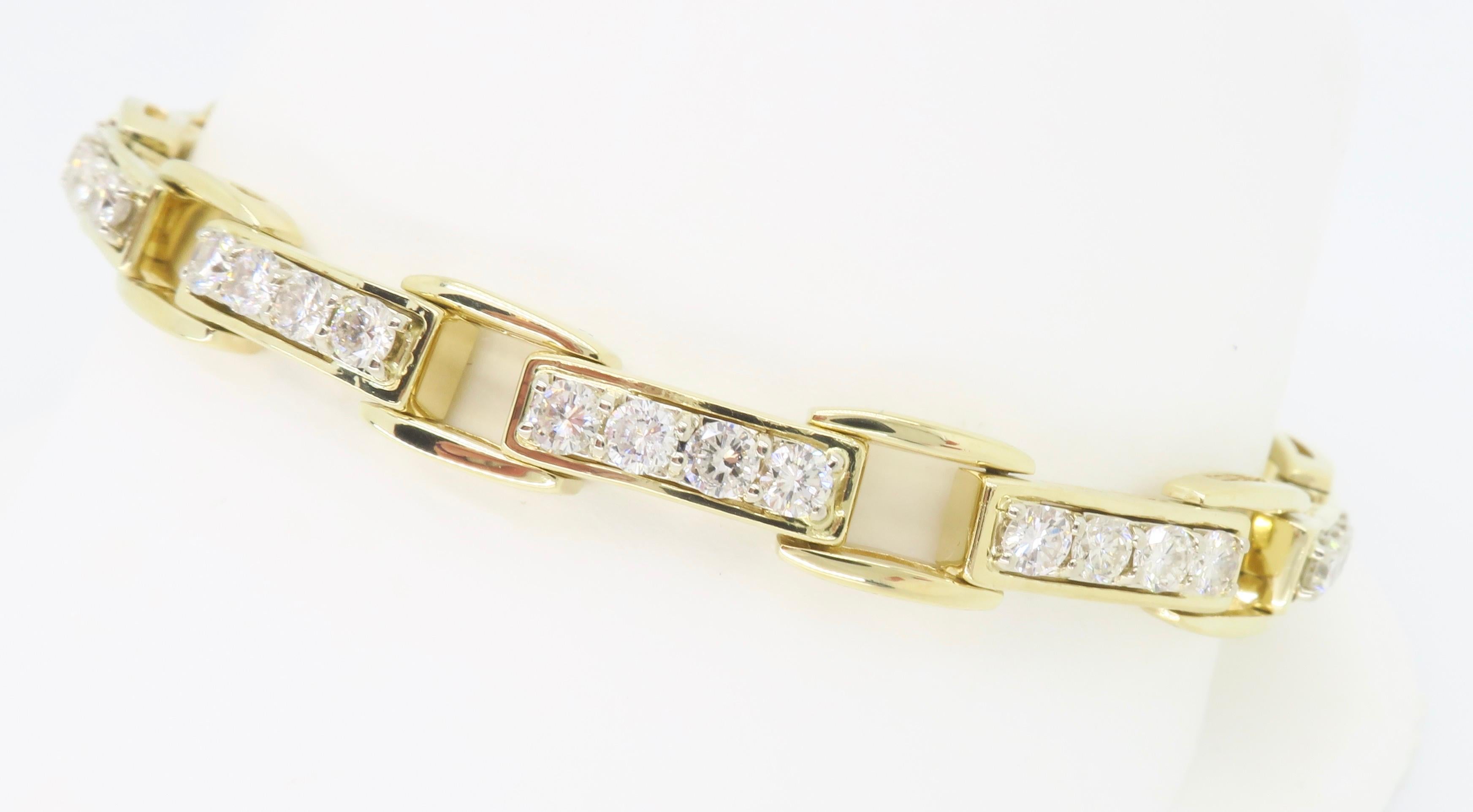 Round Cut Diamond Link Bracelet