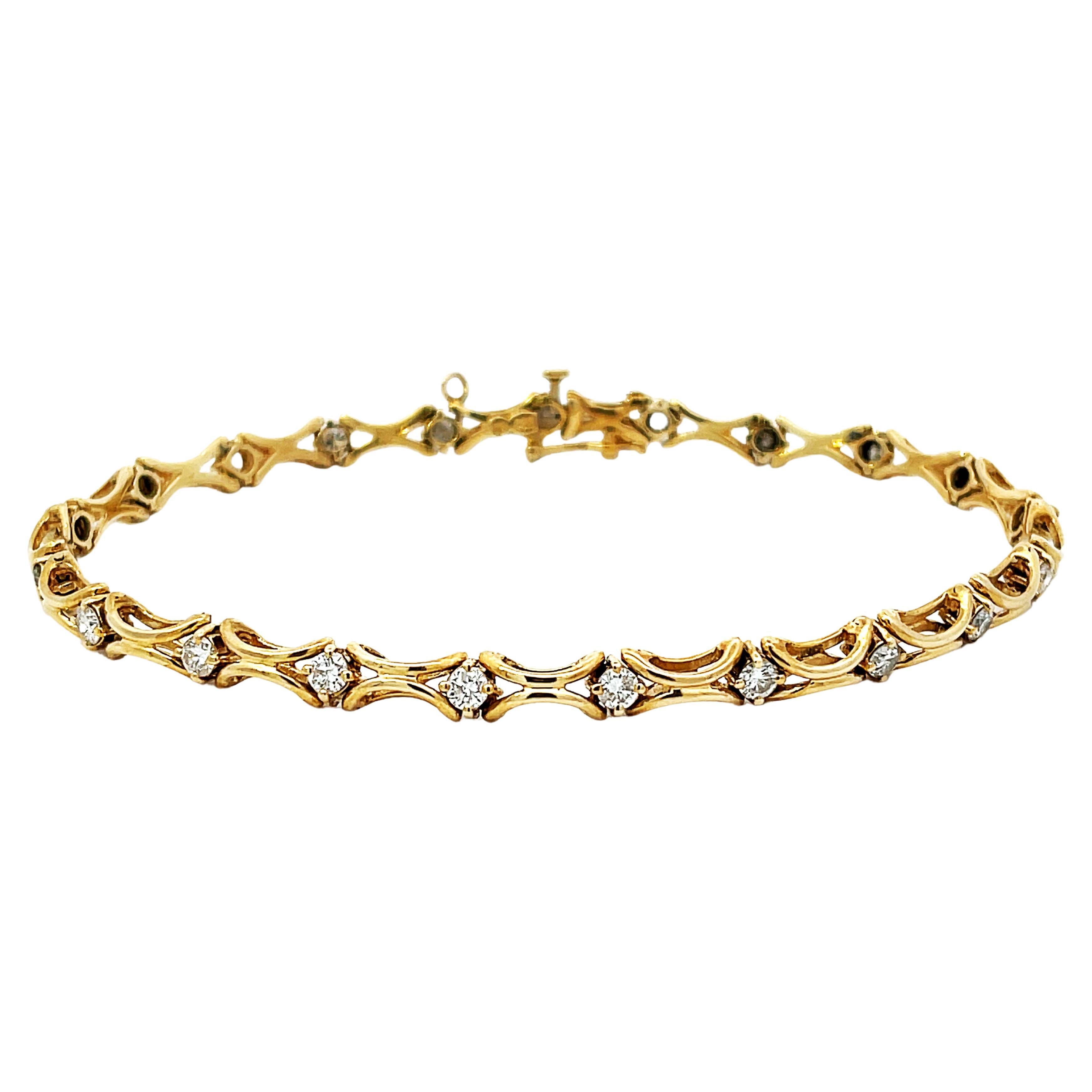 Bracelet à maillons en or jaune 14 carats et diamants en vente