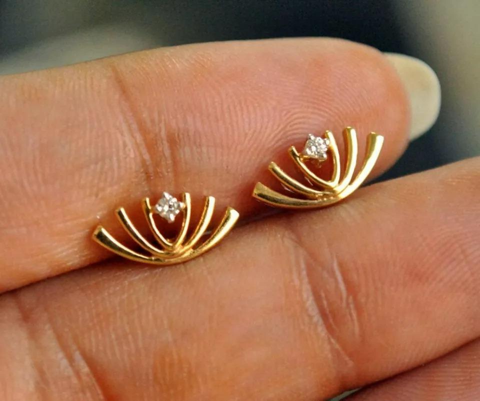 Round Cut Diamond Lotus Stud Earrings in 14k Gold Floral Everyday Small Screwback Tops For Sale