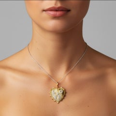 Collier pendentif en or jaune 14K (ou 18k sur demande) avec breloque en forme de coeur d'amour en diamant