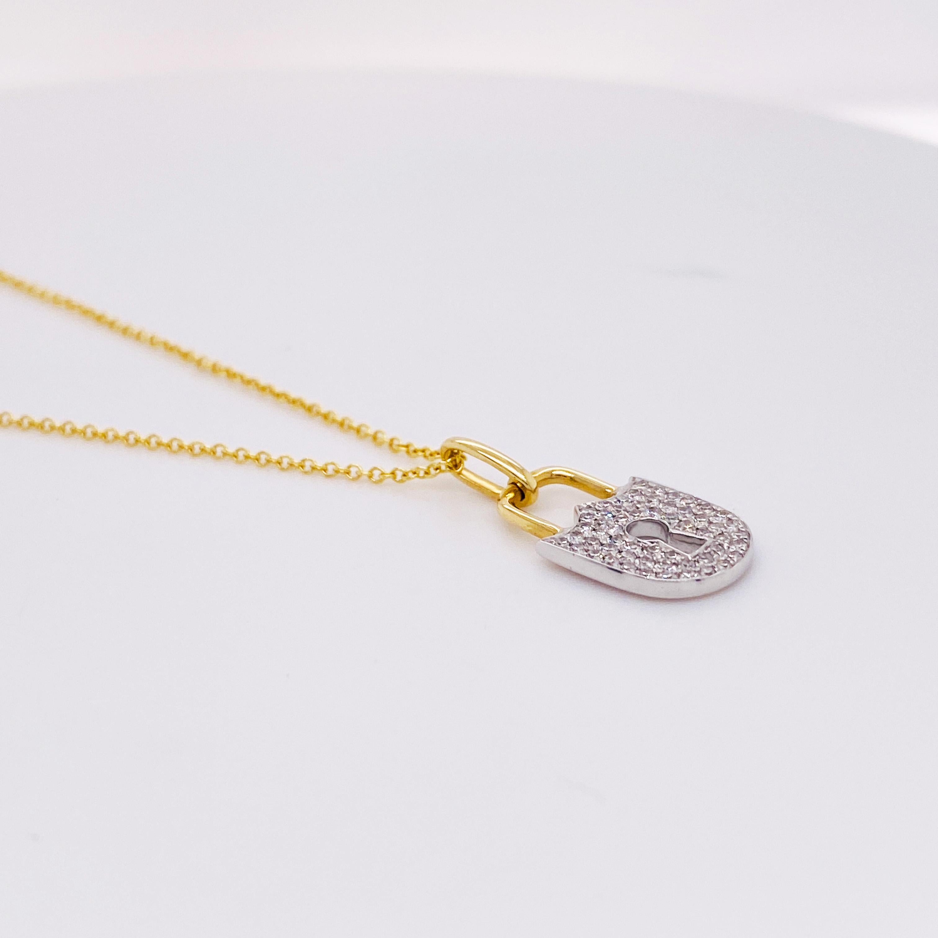 Round Cut Diamond Love Lock Necklace Pave Diamonds w Chain in 14K Solid Yellow Gold For Sale