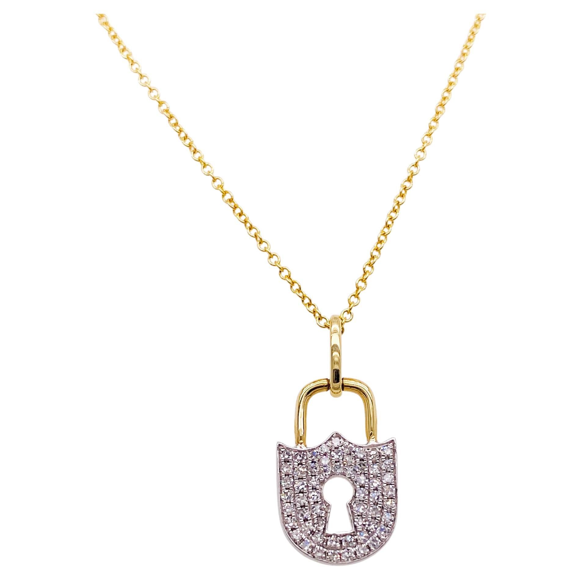 Diamond Love Lock Halskette Pave Diamanten w Kette in 14K massivem Gelbgold