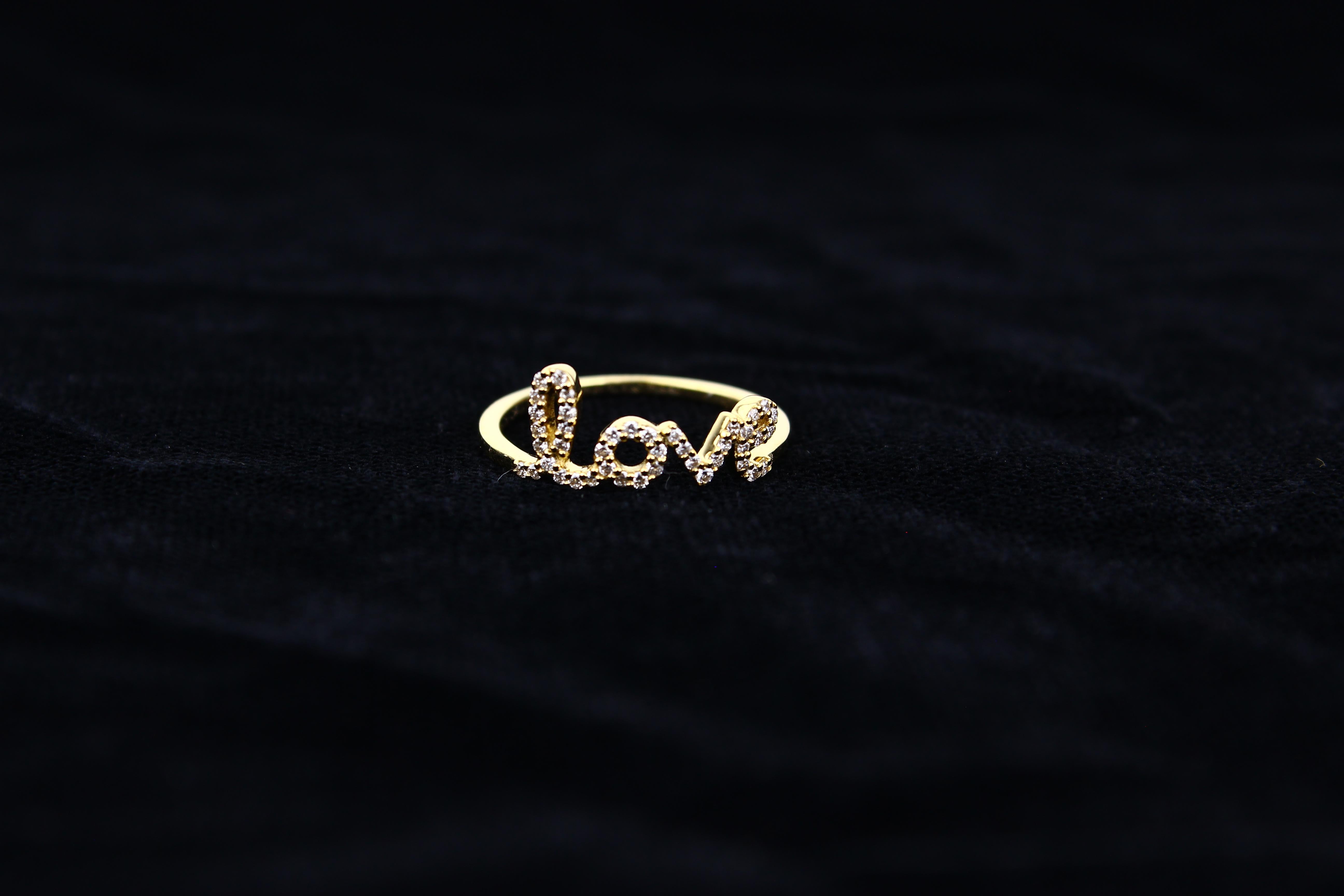 For Sale:  Diamond Love Ring Set In 18K Solid Gold 10