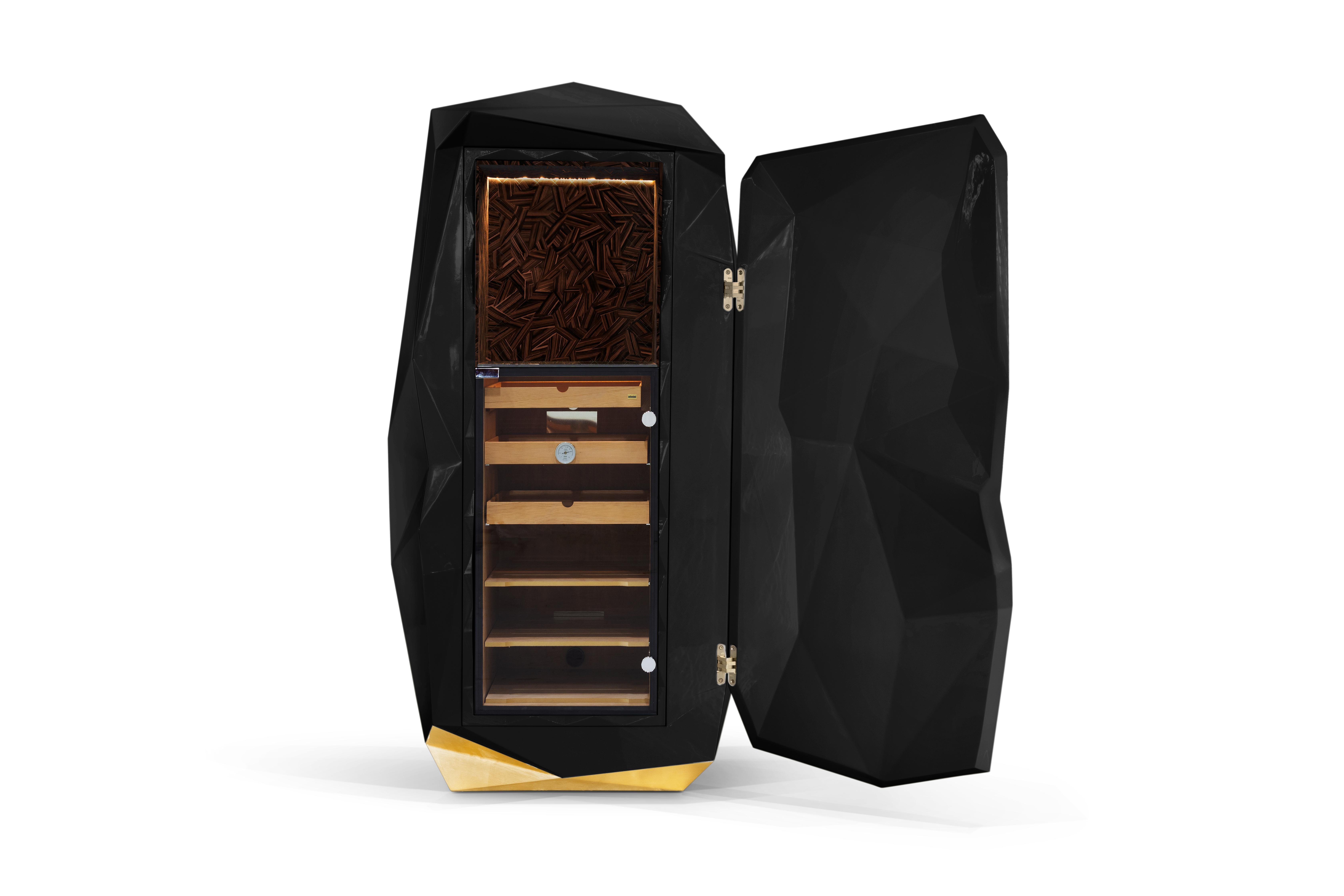 Diamond Black Luxury Safe - Hand-Crafted Wood & Polished Brass - Boca do Lobo For Sale 4