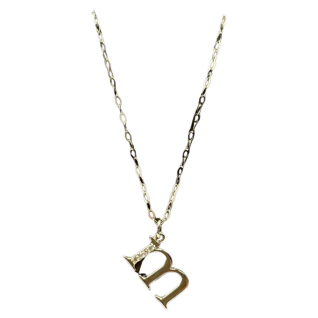 Diamond “M” Initial Necklace in 14kt Yellow Gold – 18in, New en vente