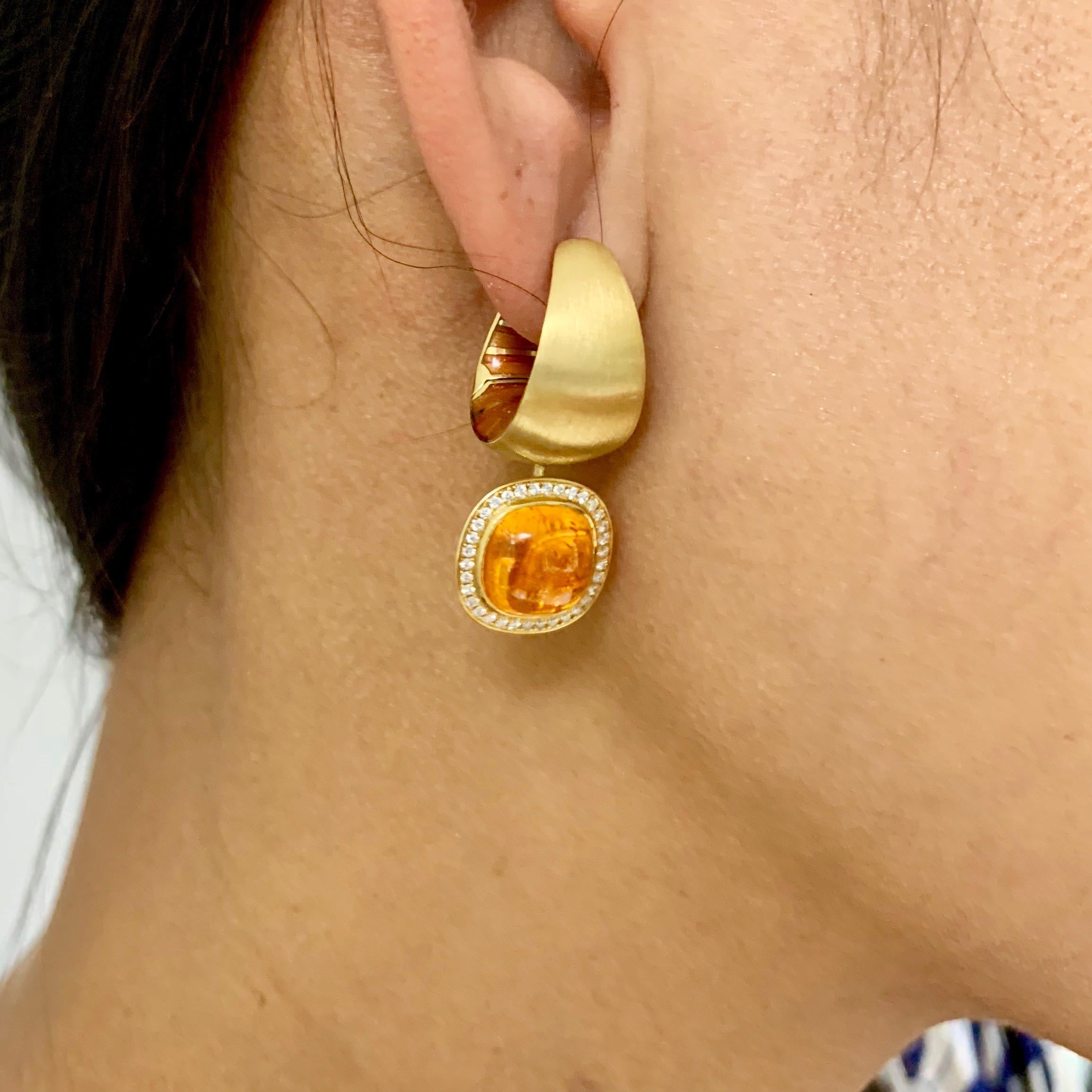 Diamant-Mandarin-Granat-Ohrringe aus 18 Karat Gelbgold mit Kaleidoskop-Emaille im Angebot 2
