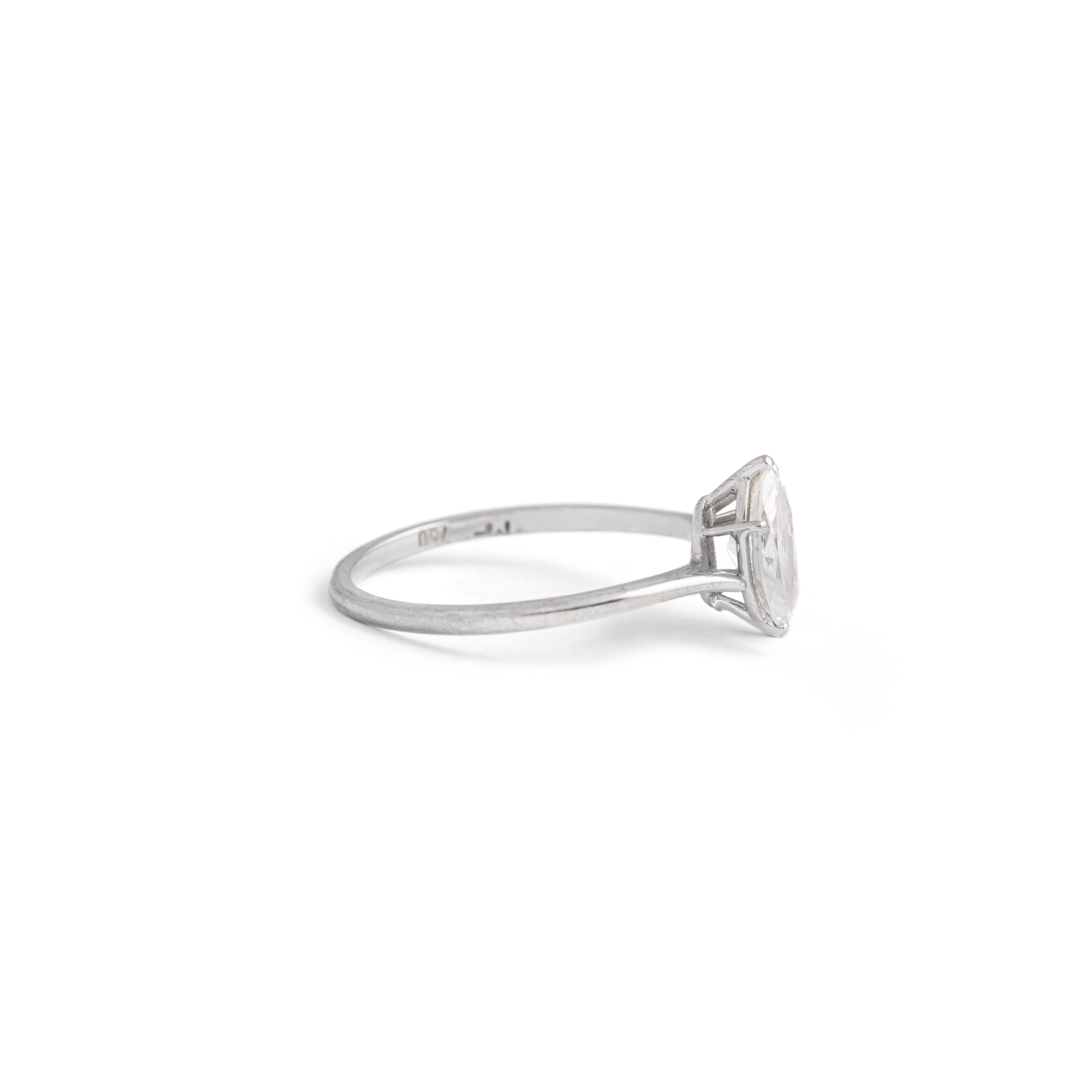 Women's or Men's Diamond Marquise White Gold Ring For Sale
