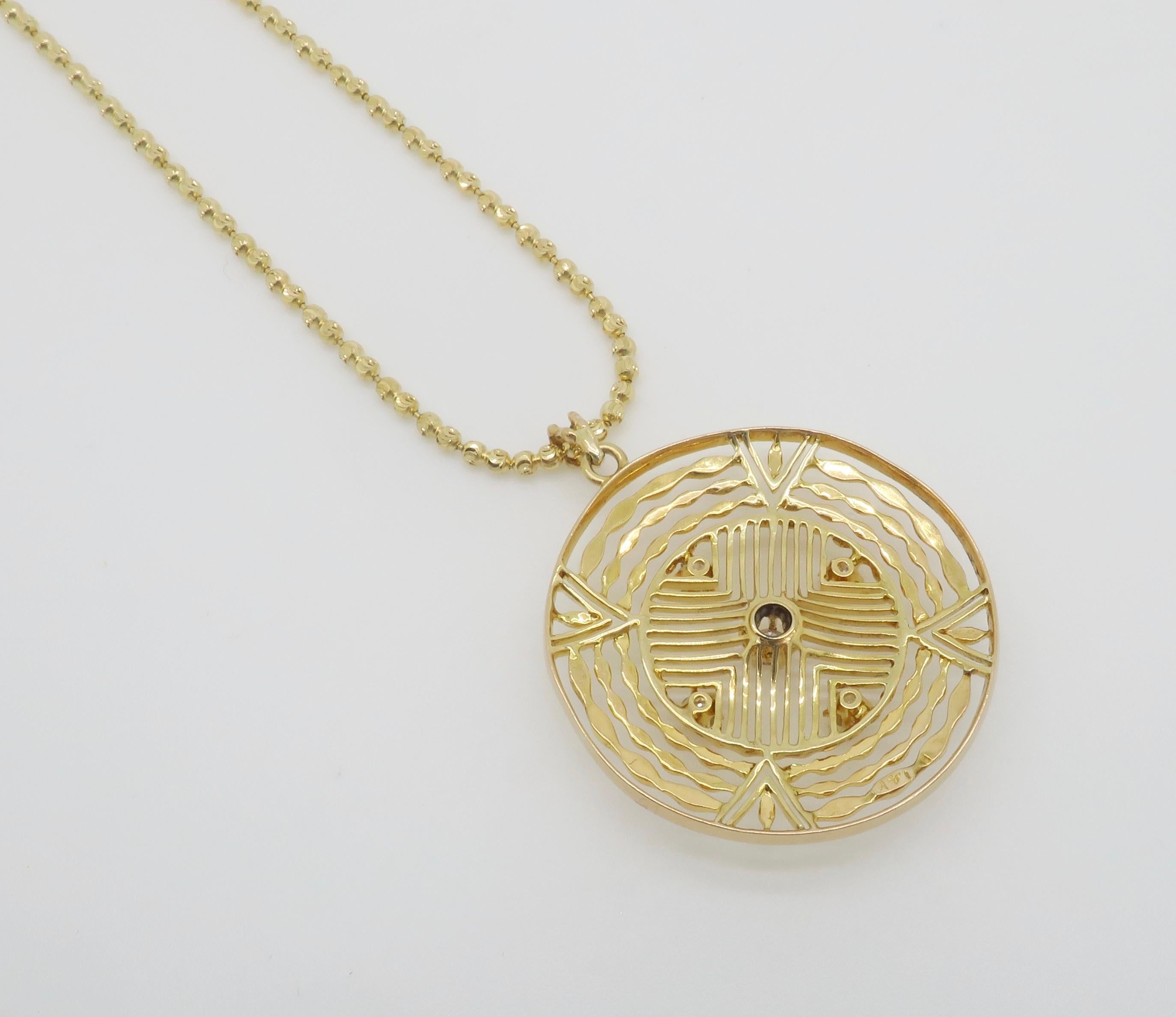 Diamond Medallion Pendant Necklace in 14k Yellow Gold For Sale 5