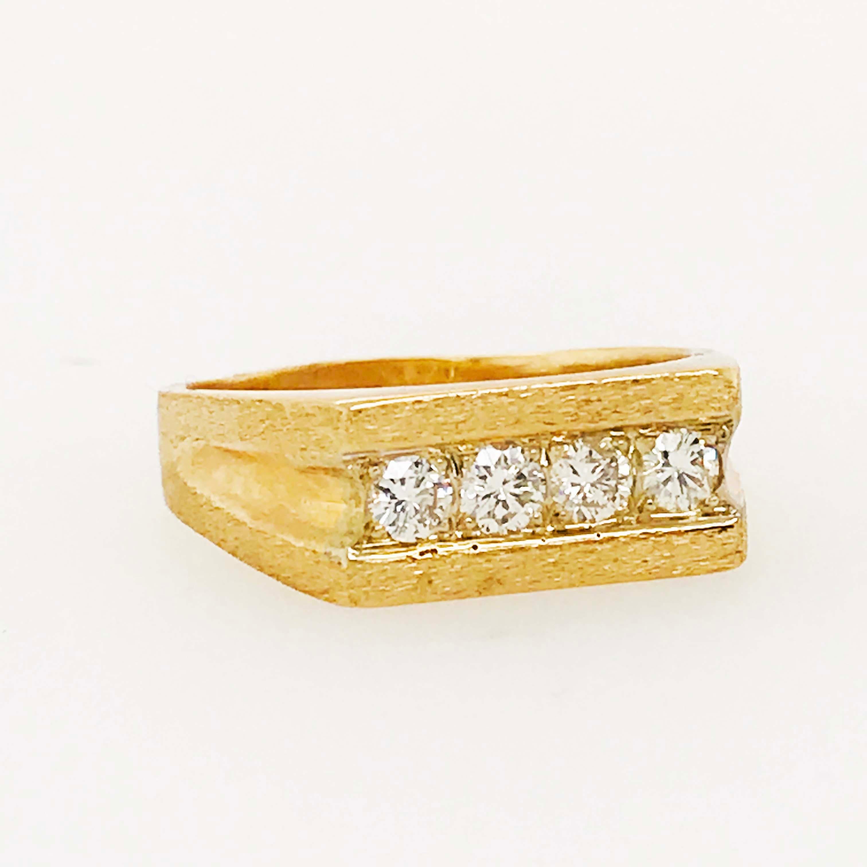 Diamant Herren-Hochzeitsring, maßgefertigte gebürstete Oberfläche, 14K Gelbgold, 3/4 Karat (Kunsthandwerker*in) im Angebot