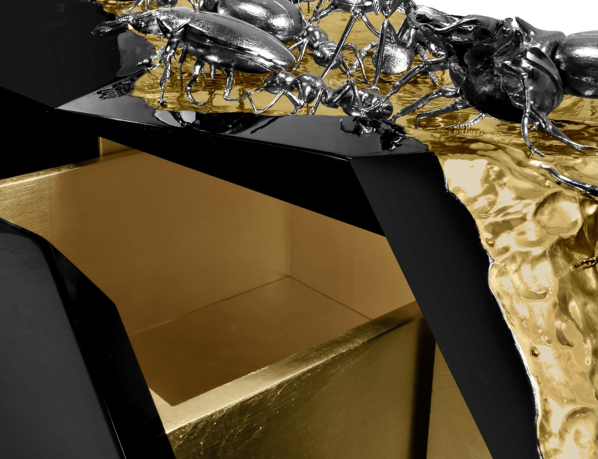 Intagliato a mano Credenza Diamond Metamorphosis - Falegnameria artigianale e ottone - Boca Do Lobo in vendita