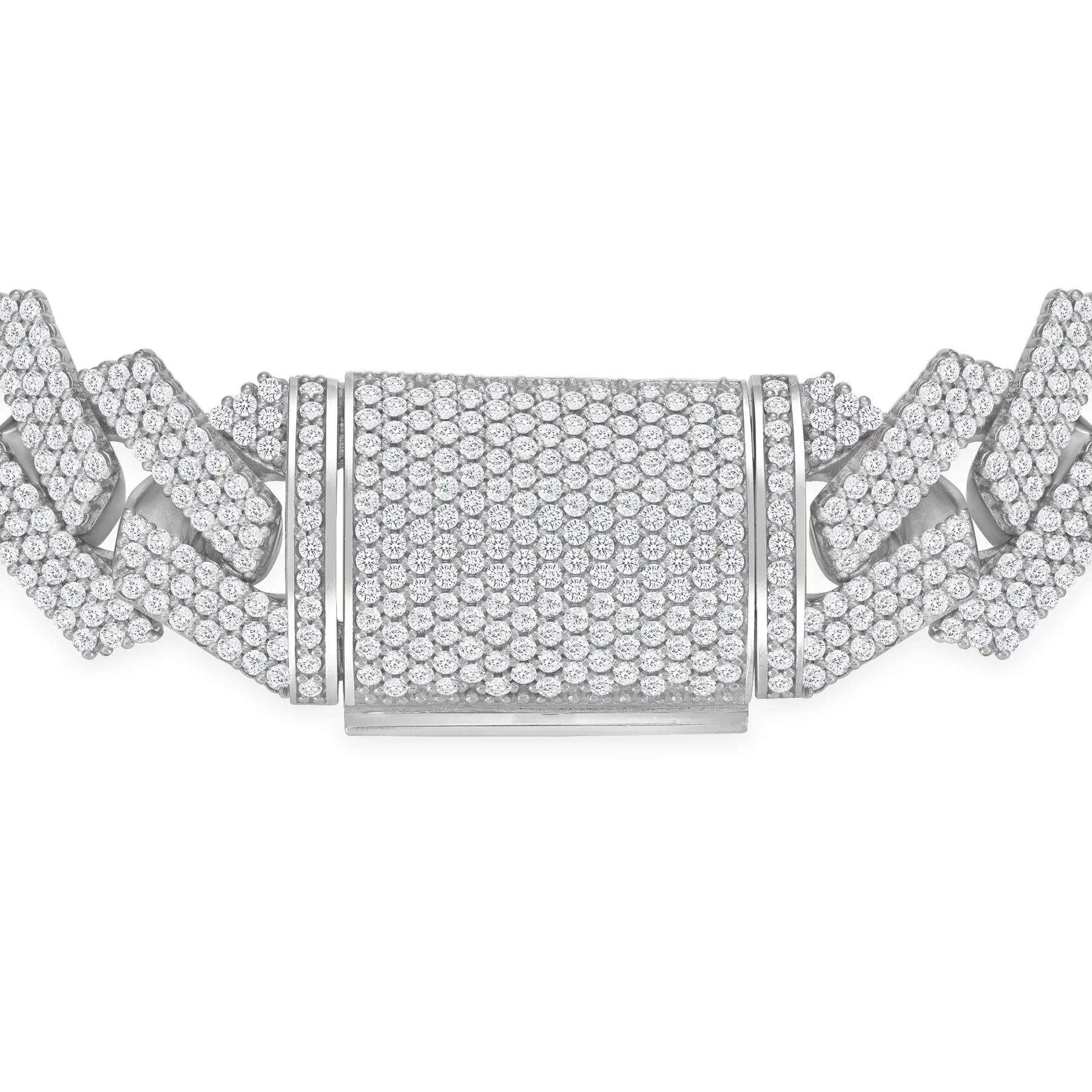 Brynlee's Diamond Miami Cuban Necklace For Sale 1