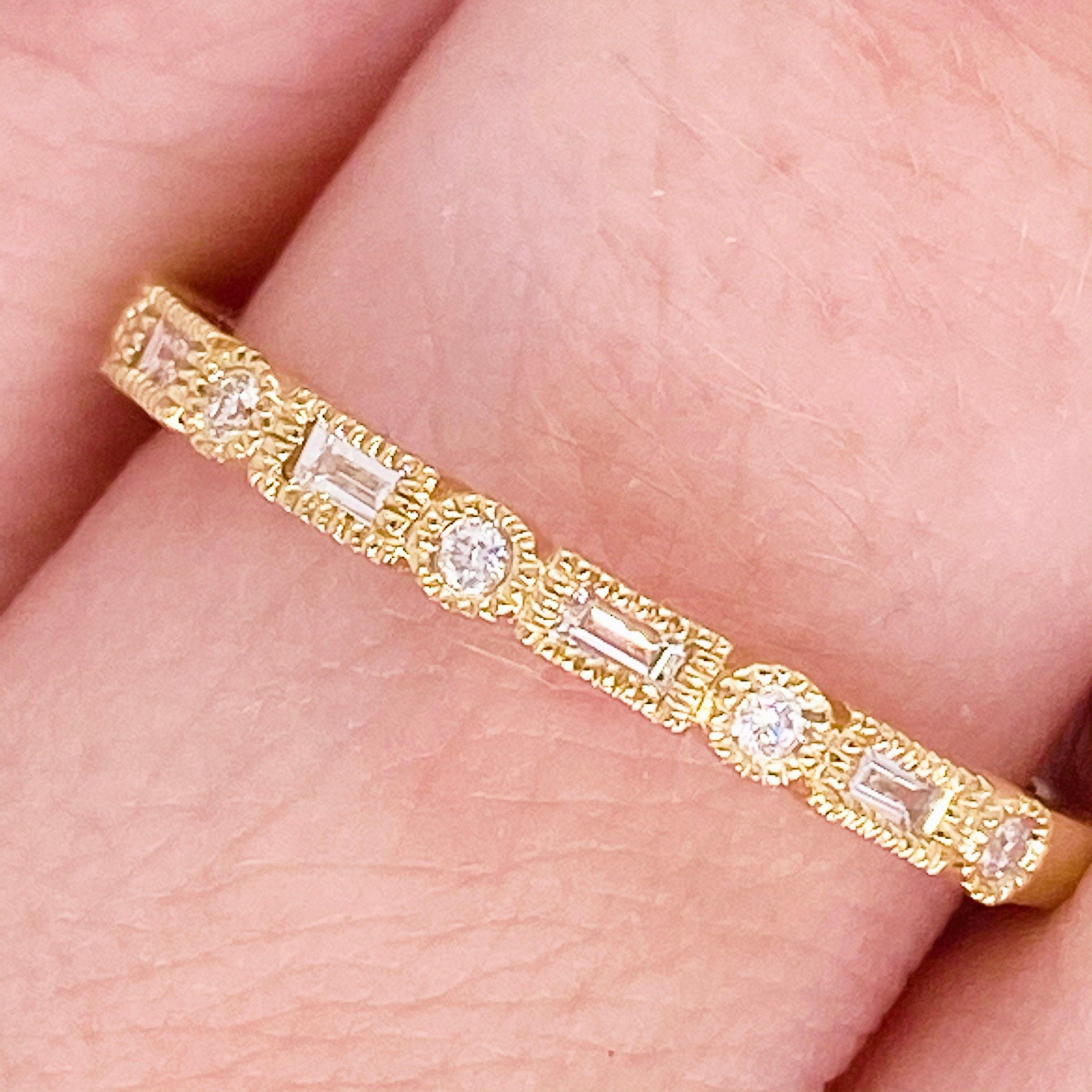 For Sale:  Diamond Millgrain Ring 14 Karat Gold Modern Baguette Diamond Band Sizable 2