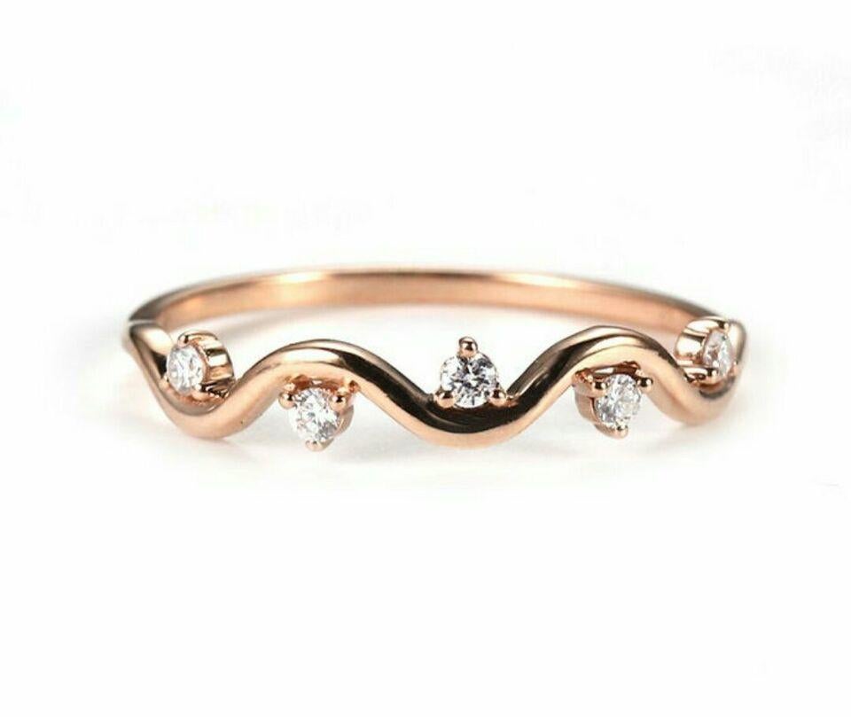 Diamond Minimalist Promise Ring 14k Solid Gold Eternity Wedding Statement Ring. For Sale 2