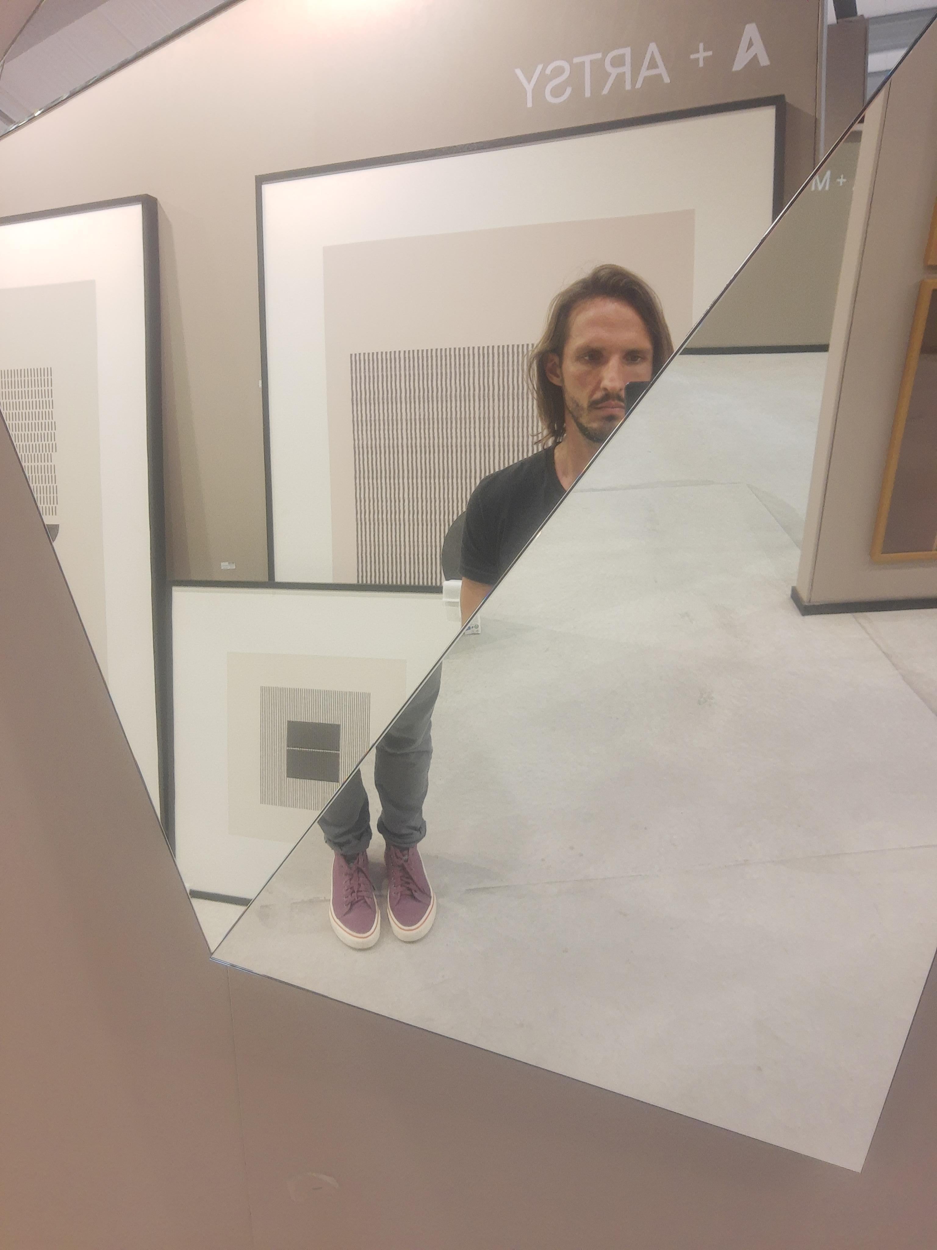 Brazilian Diamond mirror with faceted reflections at different angles For Sale
