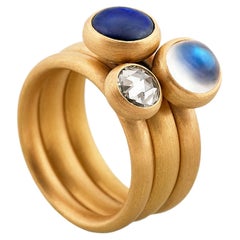 Set di anelli con diamanti, pietre di luna e zaffiri, oro 22ct