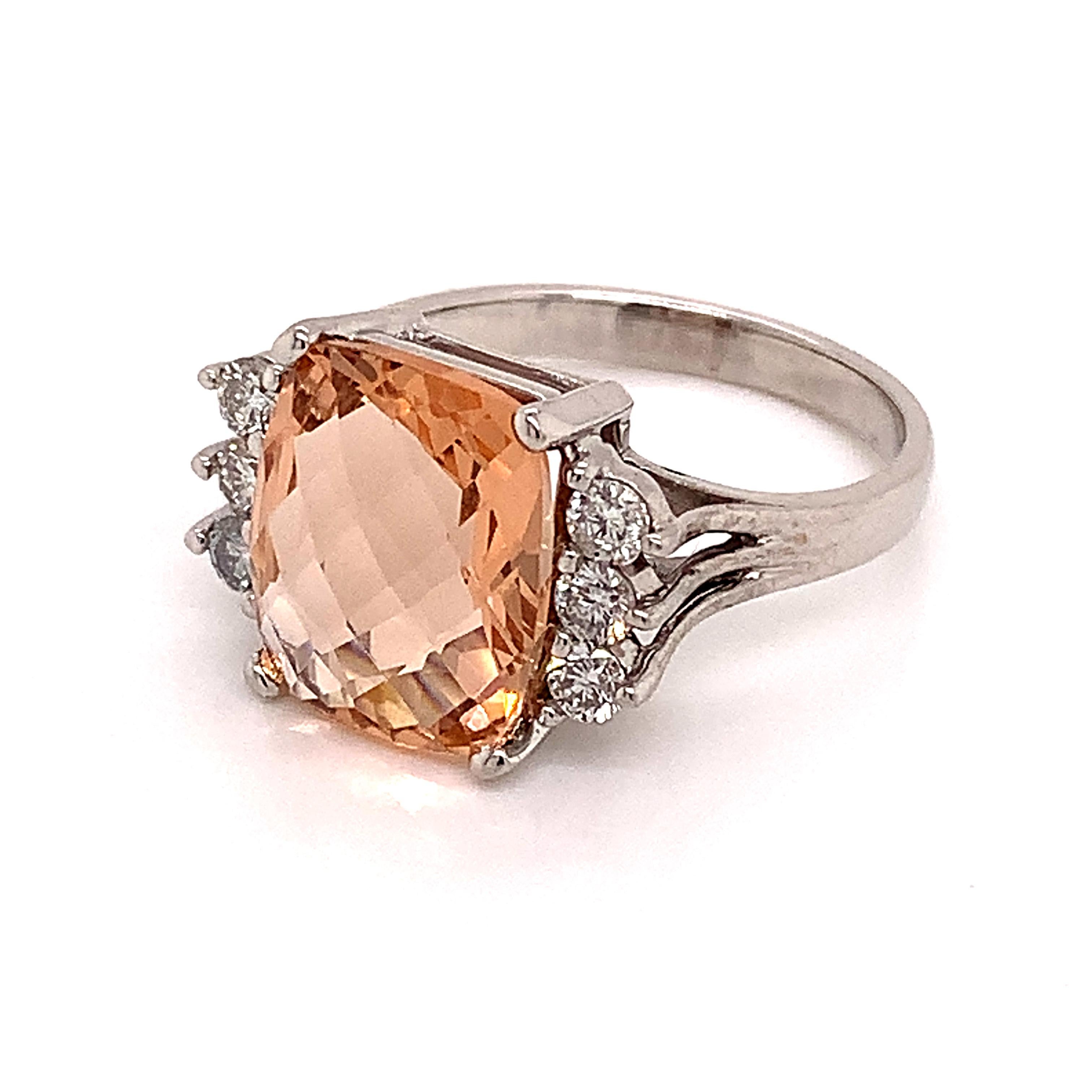 Bague Morganite en or 14 carats certifiée TCW de 5,60 carats en vente 3