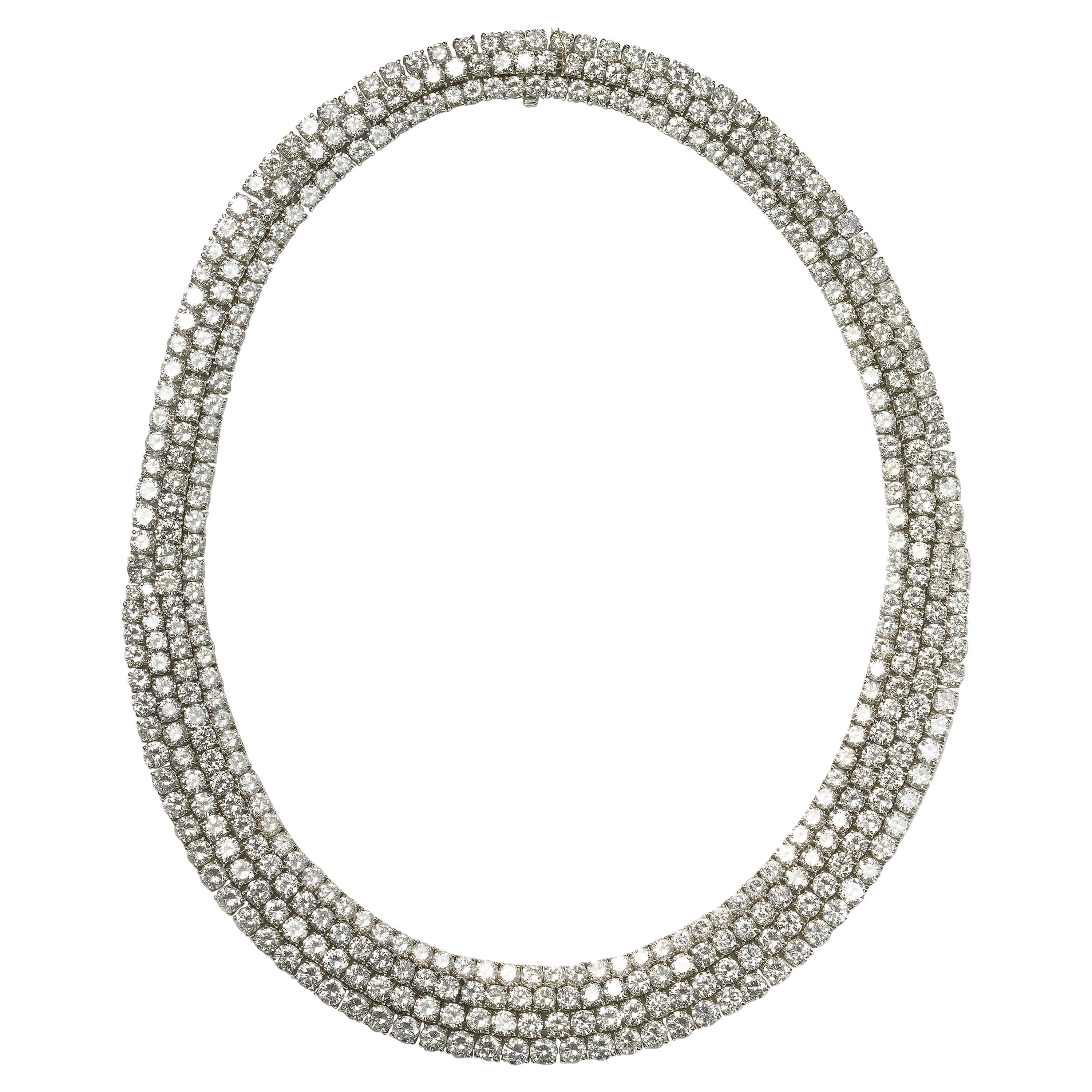 Mehrreihige Platin-Halskette mit Diamanten, 82,60 Karat
