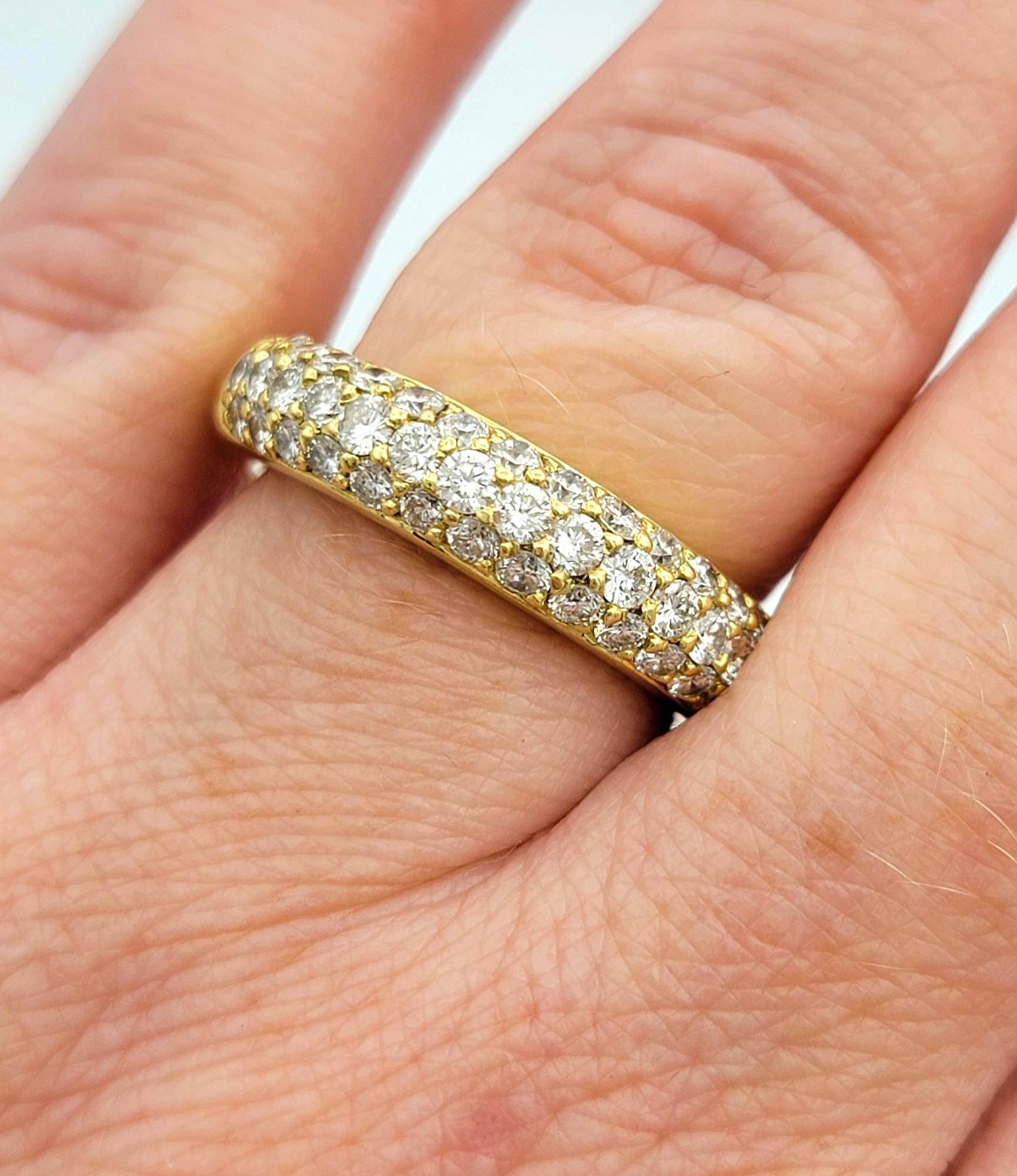 Diamond Multi-Row Semi Eternity Thick Rounded Band Ring in 18 Karat Yellow Gold For Sale 4