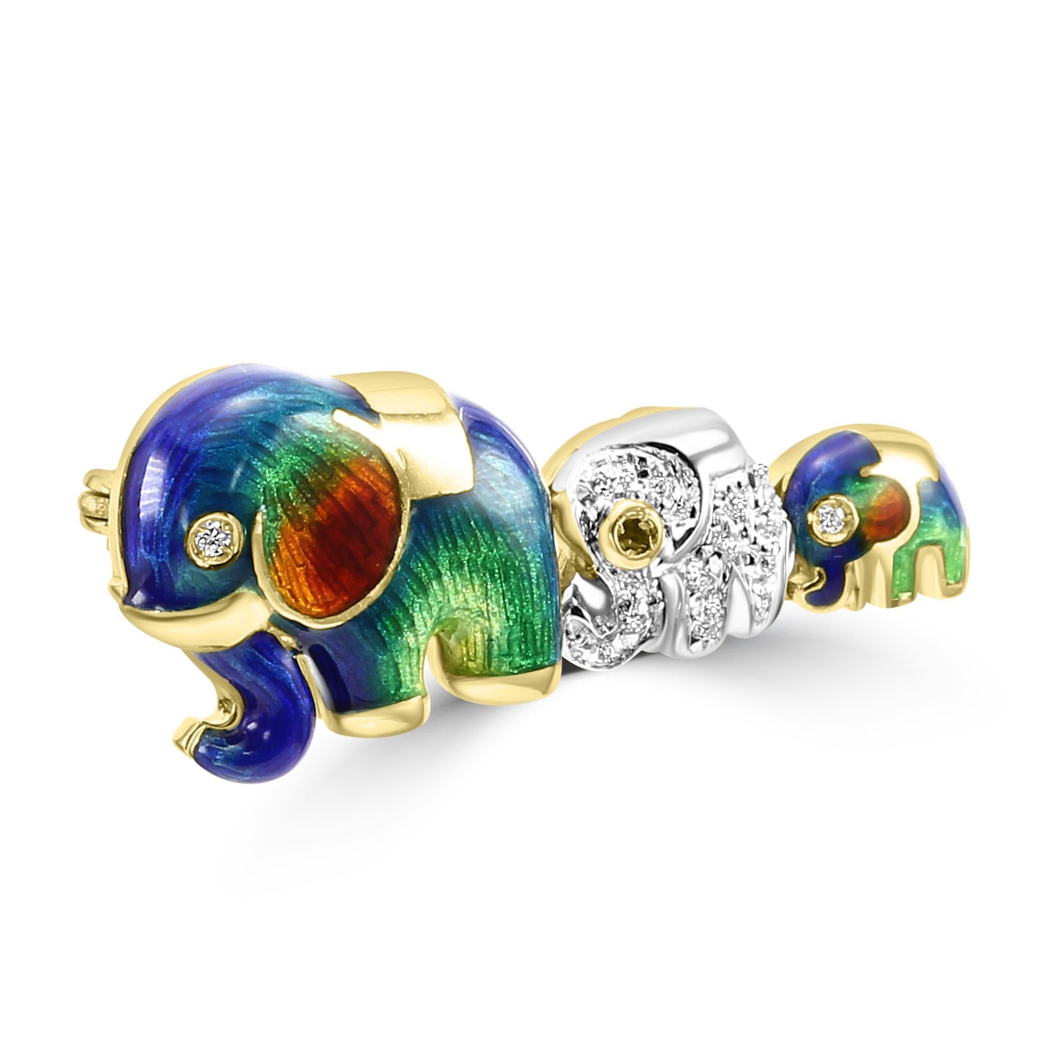 Para todos los amantes de los safaris, los animales y la naturaleza, aquí tienen nuestro encantador y exclusivo broche de manada de elefantes.

Este broche tiene 3 elefantes, una madre elefante y sus dos hijos.

Para los ojos, dos de los elefantes