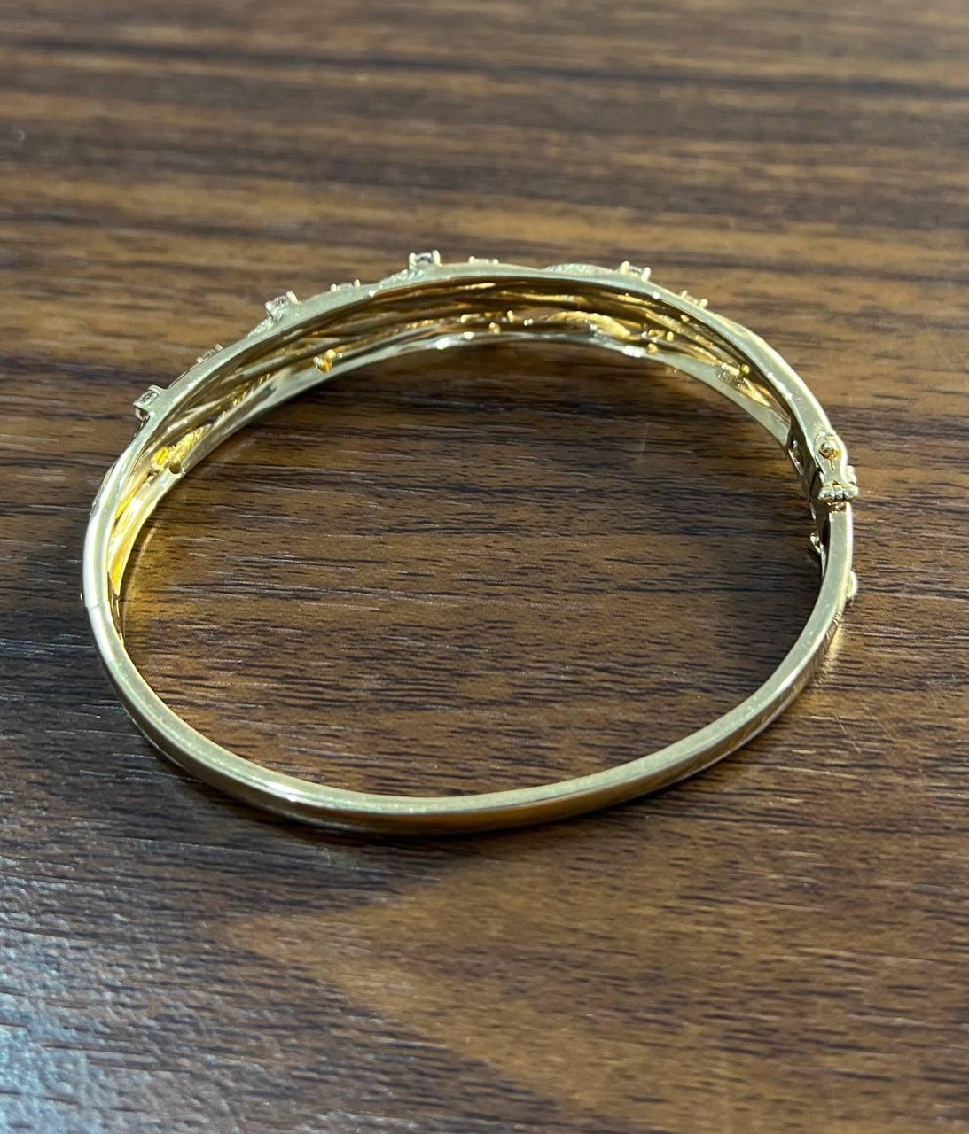 Bracelet à charnière en or jaune 14K avec diamants et branchages inspirés de la Nature en vente 3