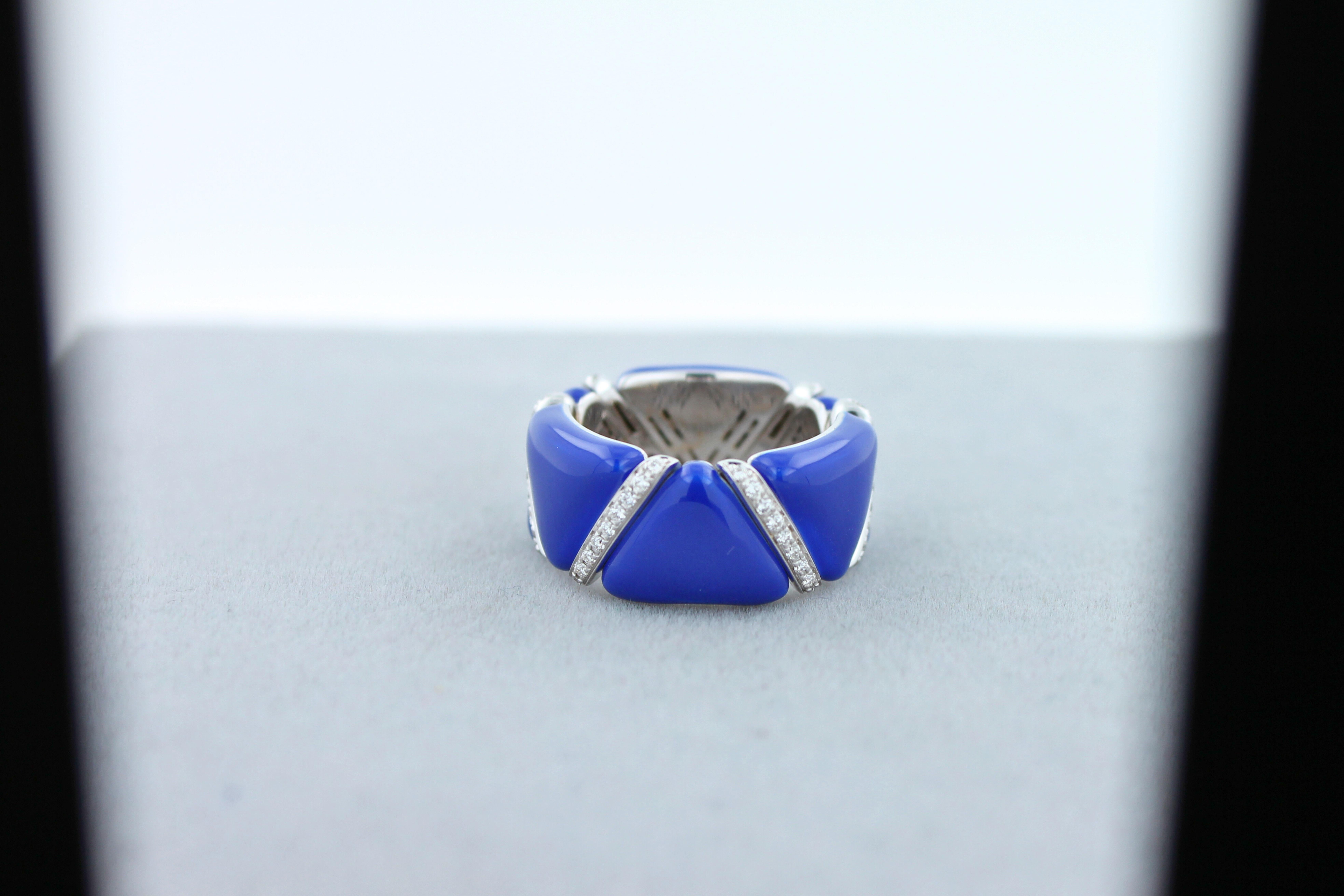 Diamond Navy Blue Enamel Flexible Italian Eternity Band Unique White Gold Ring In New Condition For Sale In Oakton, VA