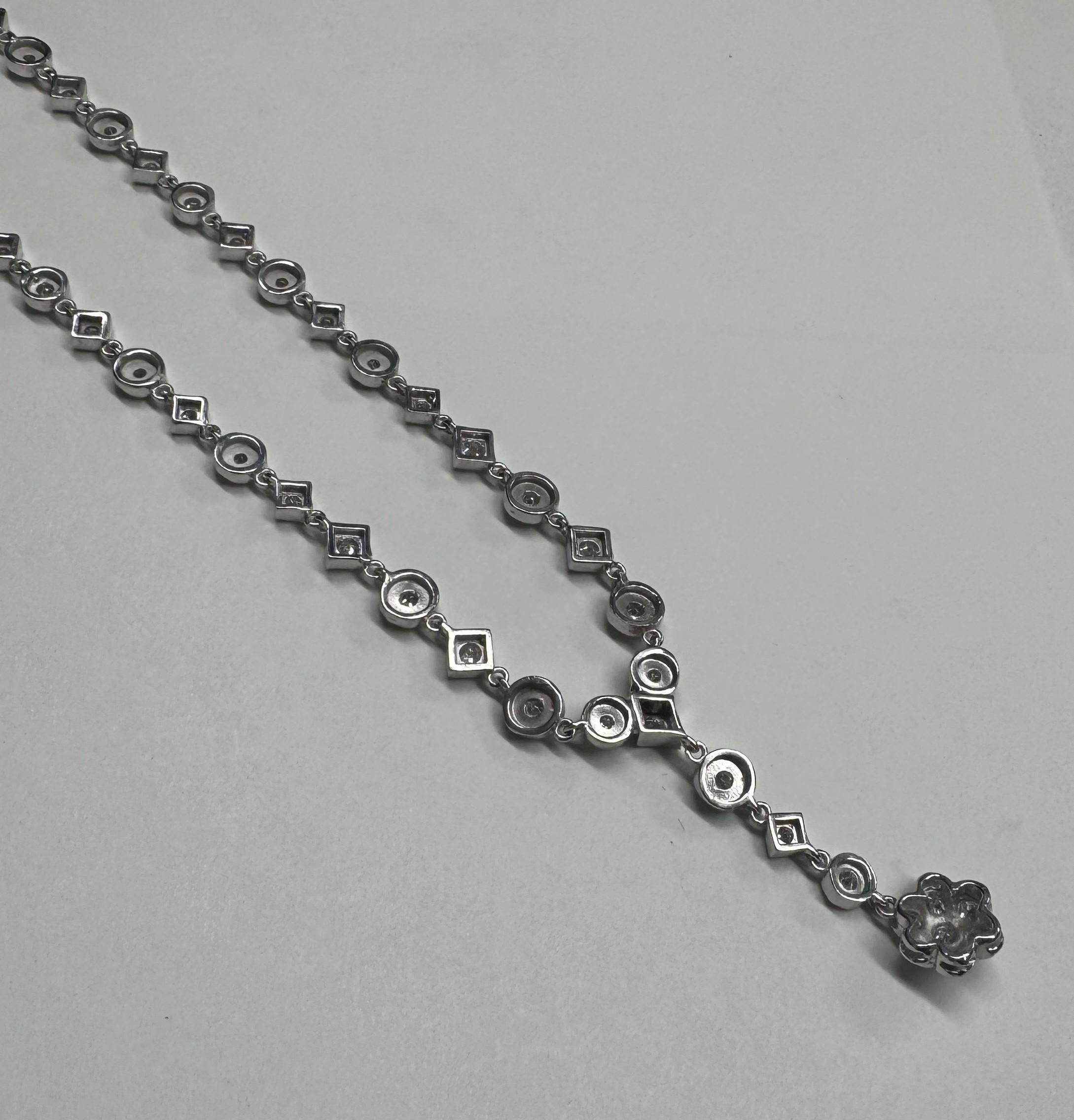 Collar de diamantes de oro blanco de 14k 2,51 cts.  19,80 gramos en Excelente estado para la venta en Los Angeles, CA