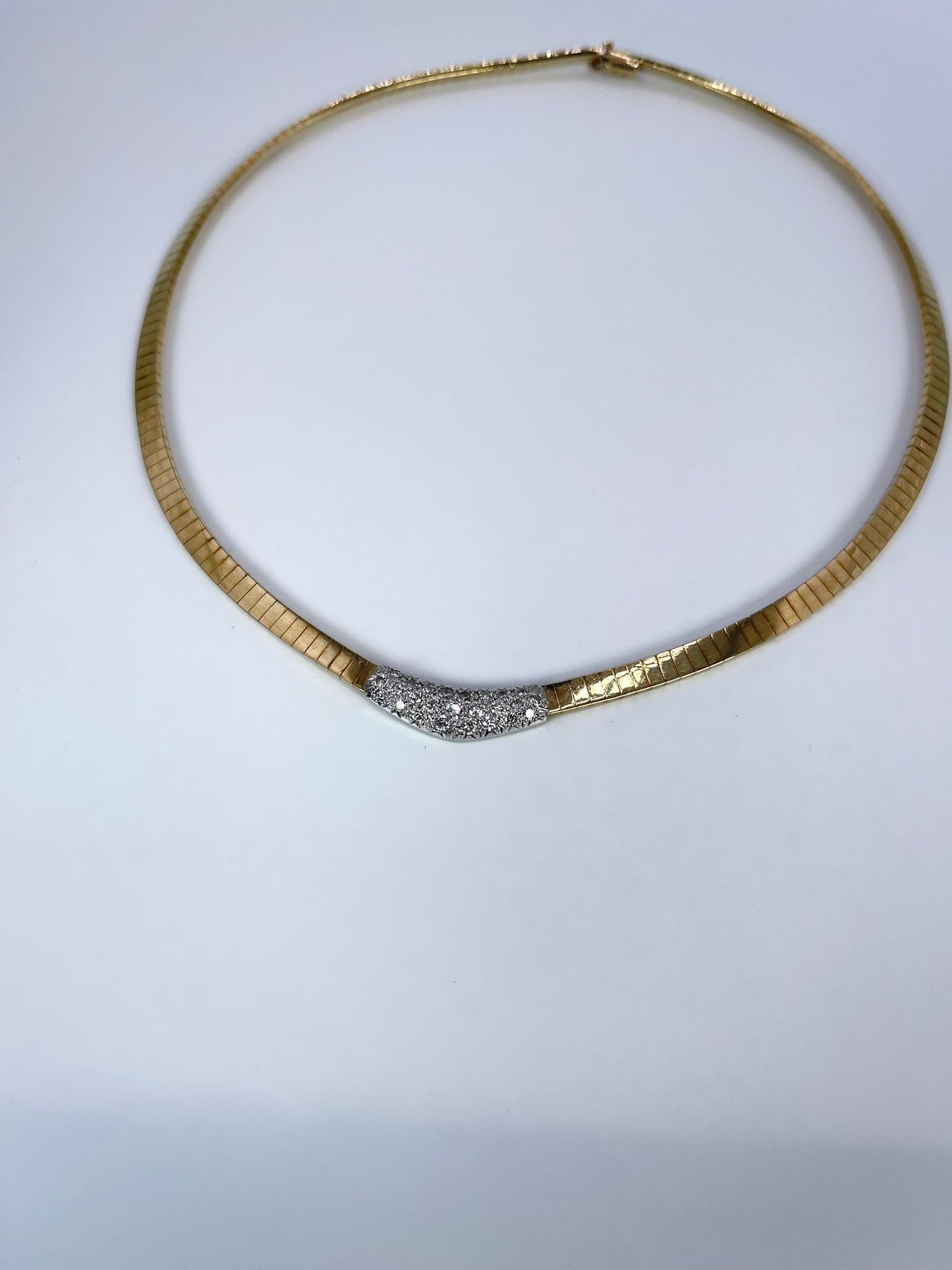 Round Cut Diamond Necklace 14Kt Yellow Gold Stunning Cocktail Necklace Pave Diamonds For Sale
