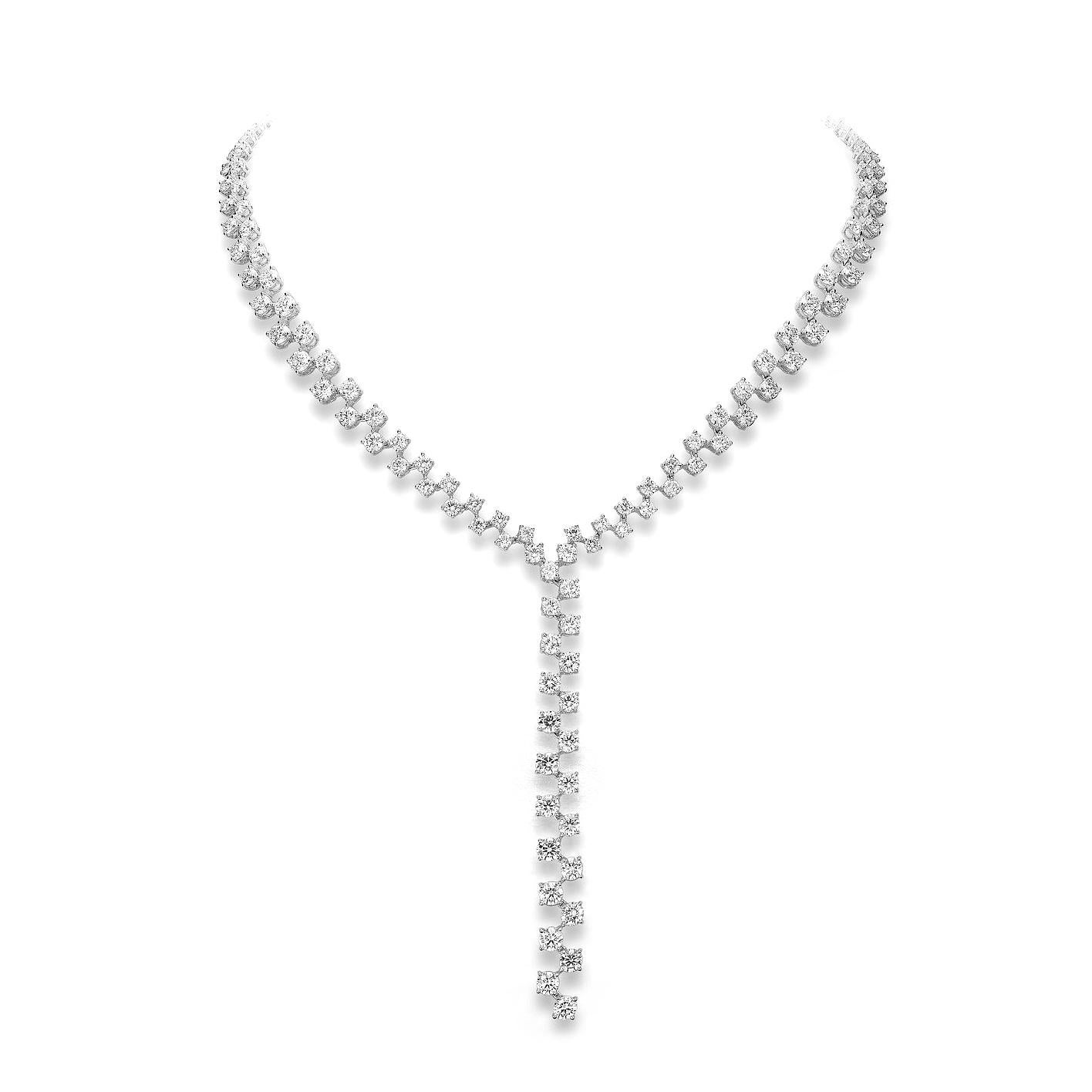 Necklace in 18kt white gold set with 160 diamonds 23.49 cts  G VS1