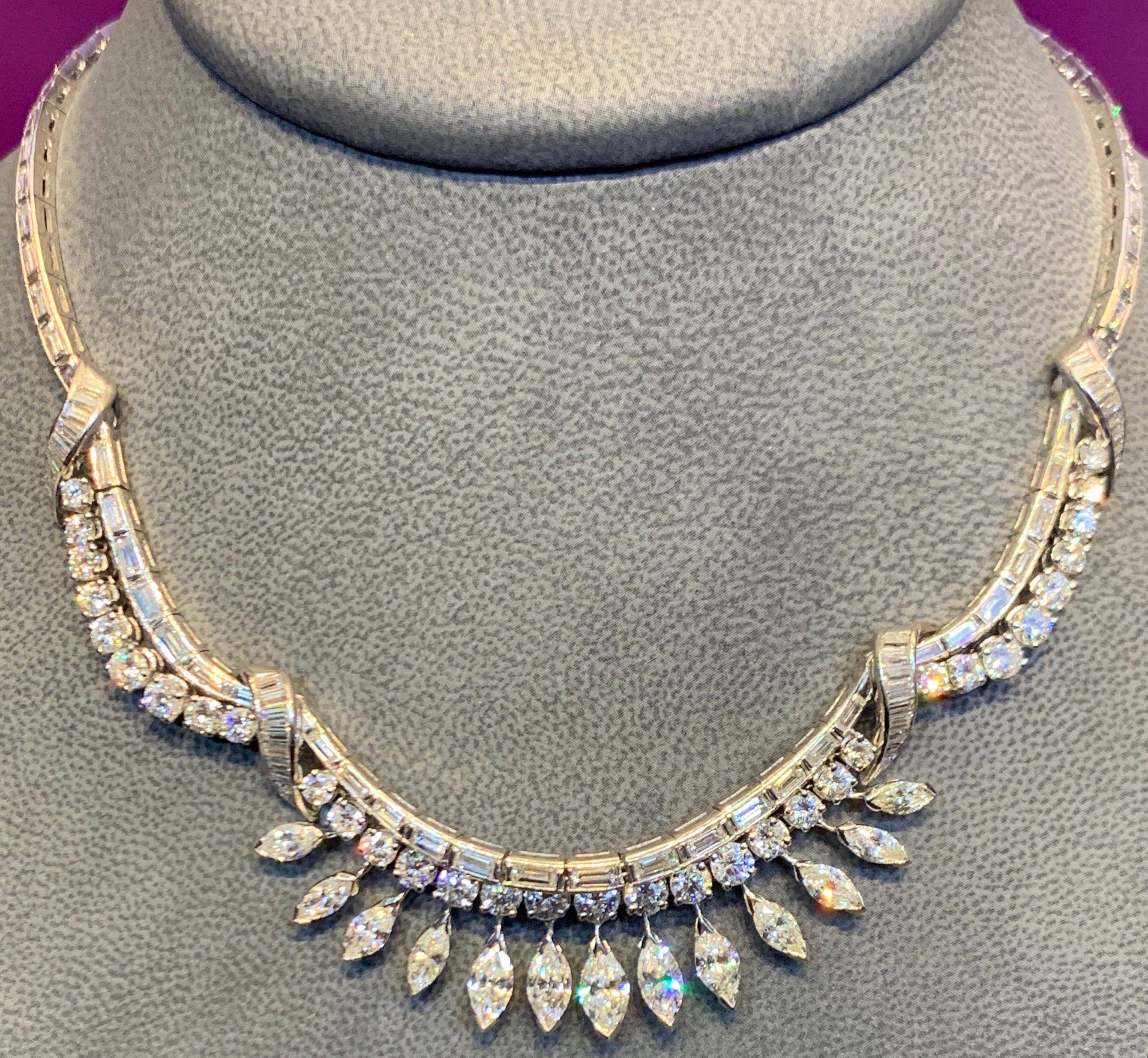 Diamond Necklace In Excellent Condition For Sale In New York, NY