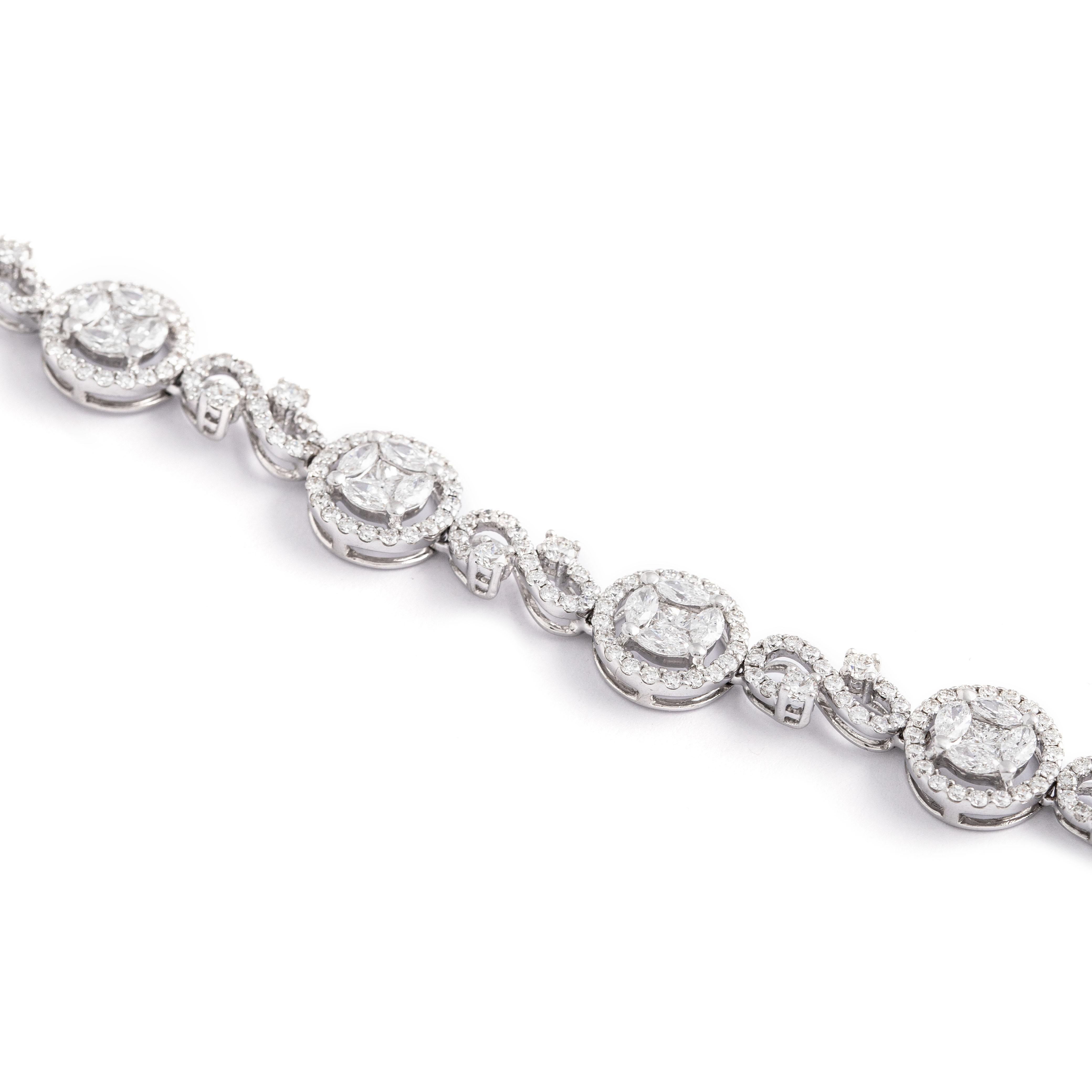 Diamond Necklace In New Condition For Sale In Geneva, CH