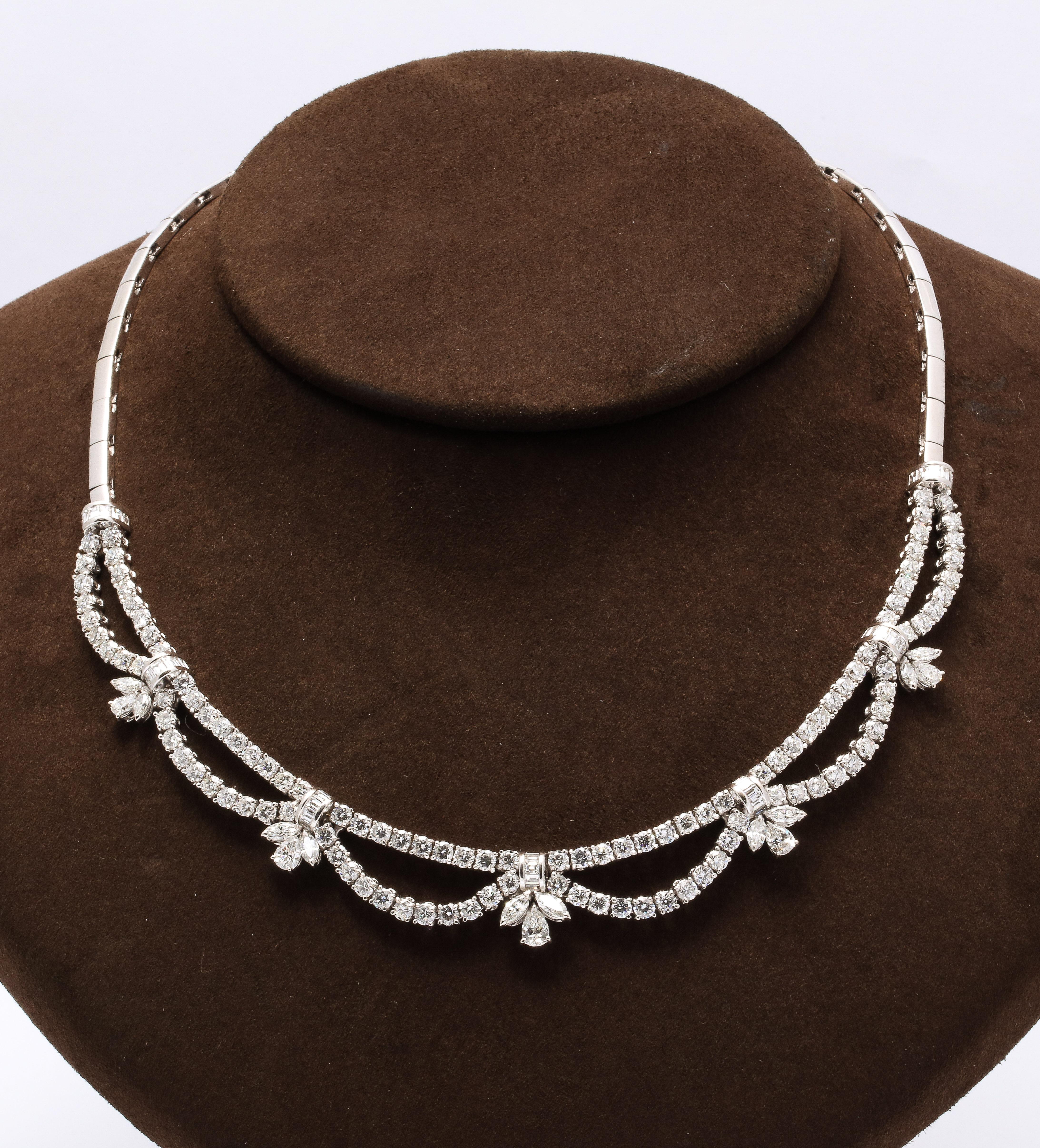 Diamond Necklace In New Condition For Sale In New York, NY