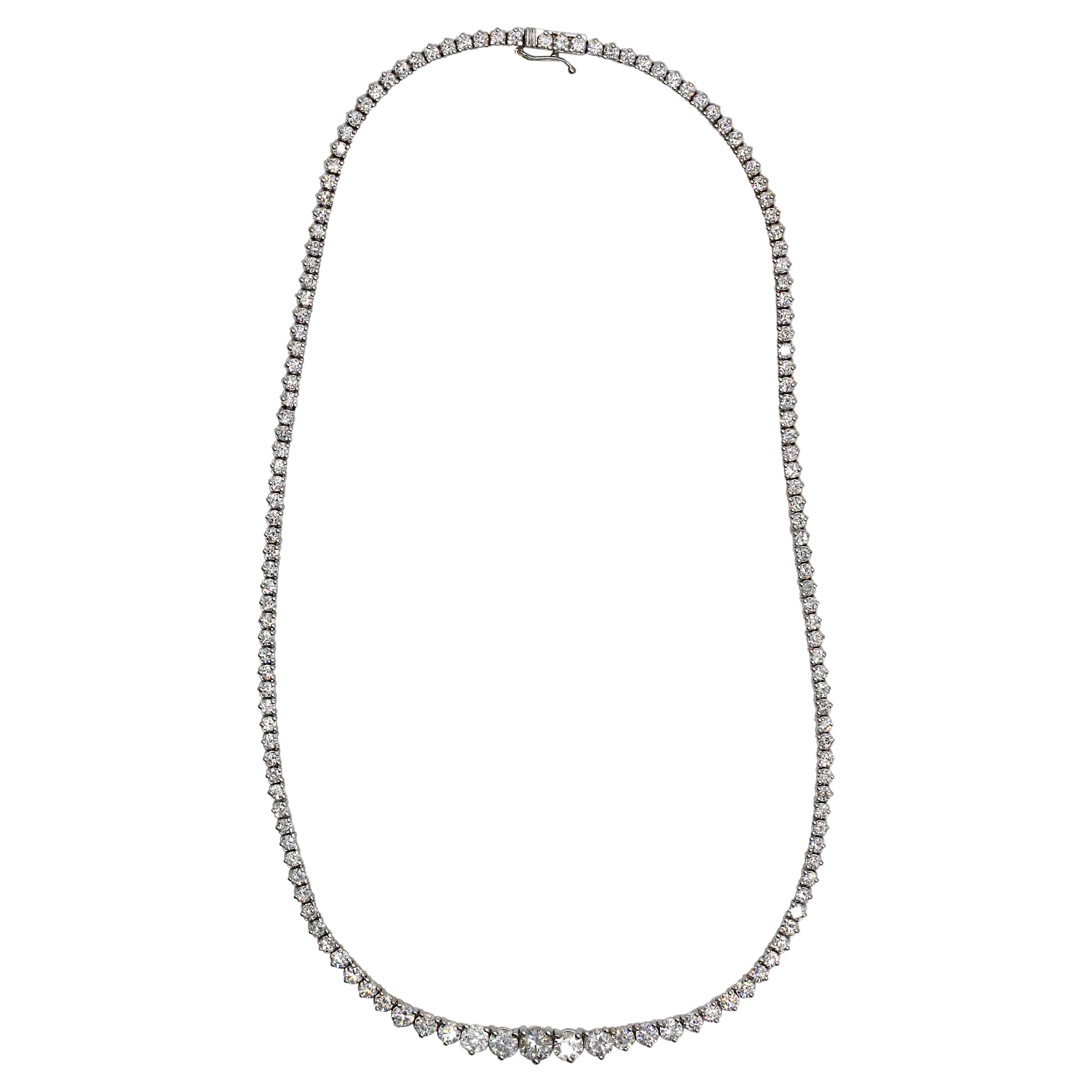 Diamond Time Is Precious Necklace main image 0