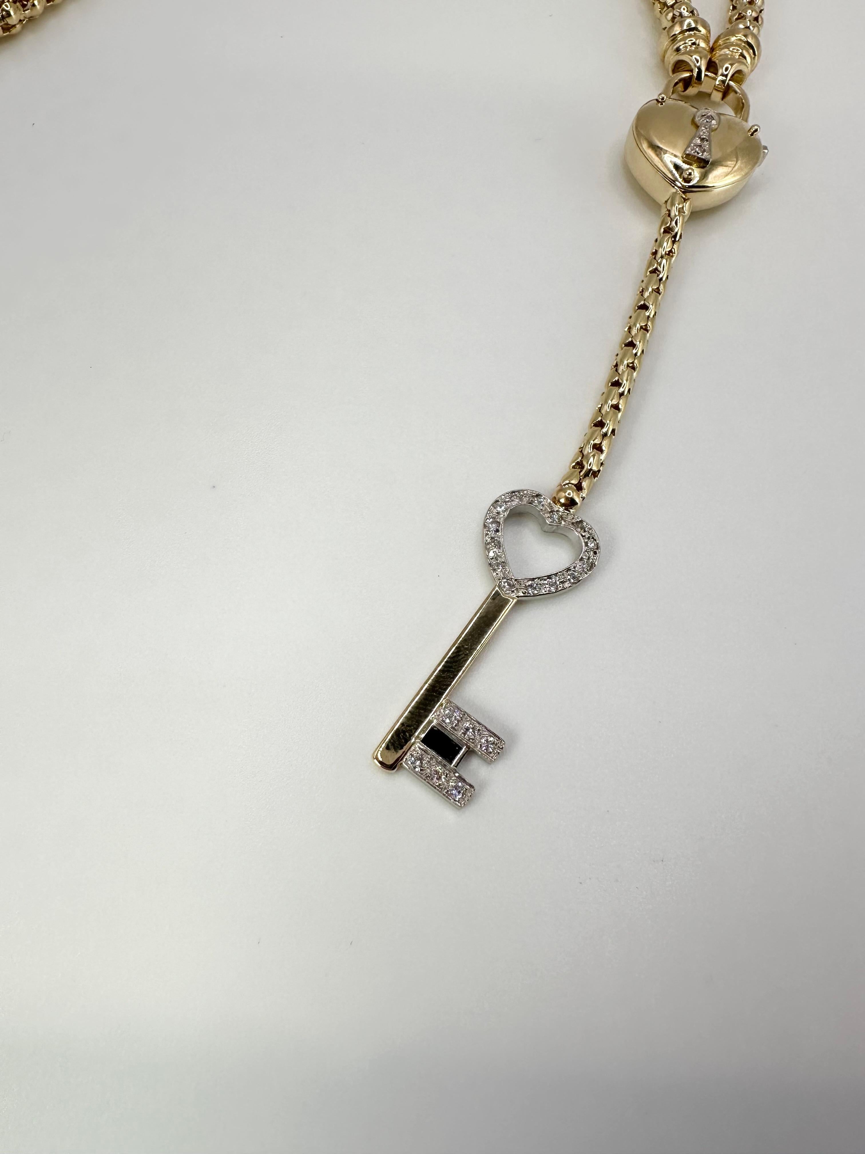 Moderne Collier de diamants Pendentif en forme de coeur Collier long en forme de pendentif  en vente