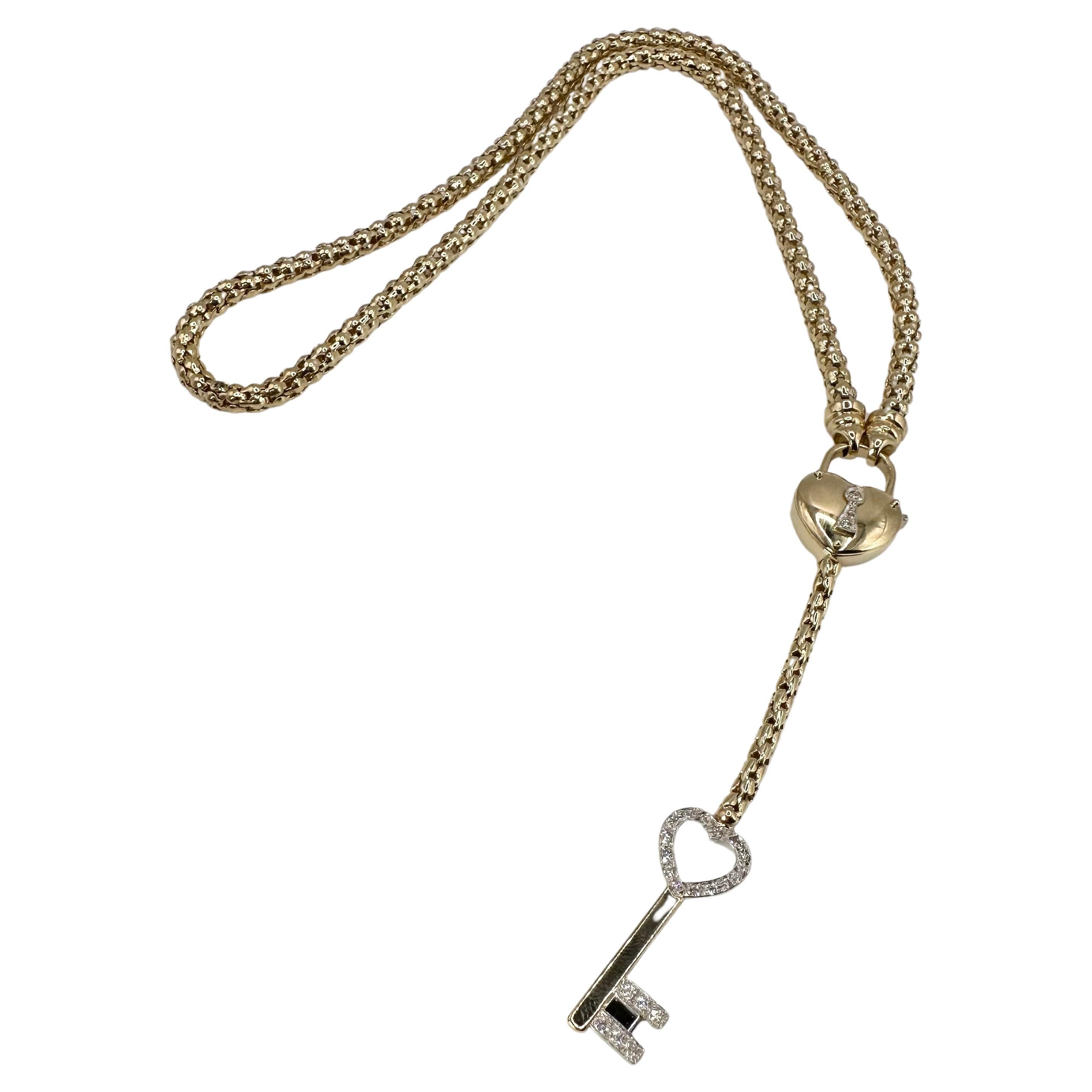Collier de diamants Pendentif en forme de coeur Collier long en forme de pendentif  en vente
