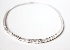 Collier de diamants en or blanc 18 carats et diamants de 10 carats tombés