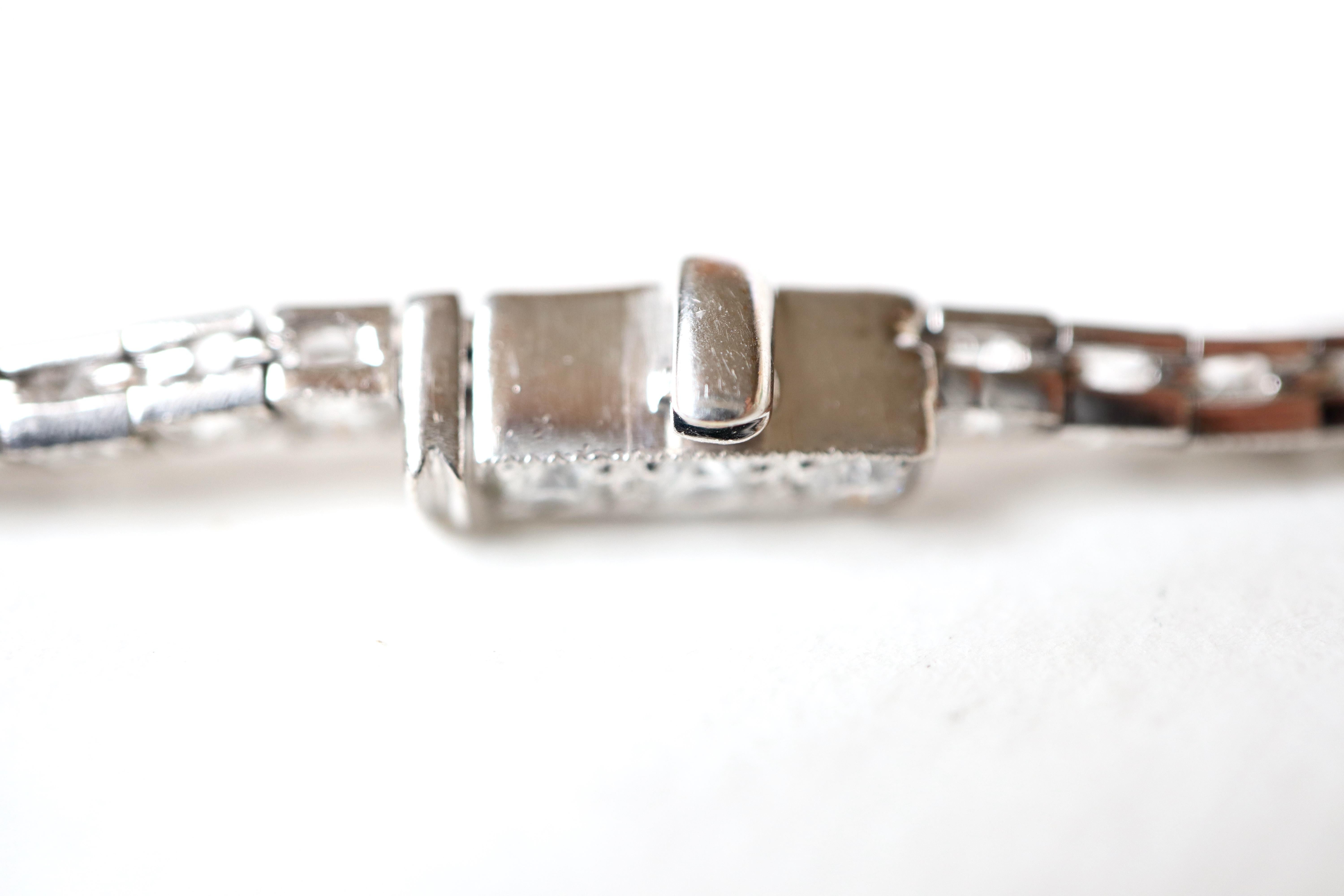 Diamond Necklace in 18 Carat White Gold and 10 Carats of Diamonds Falling In Good Condition For Sale In Paris, FR