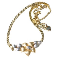 Diamant-Halskette in Form von Blütenblatt Anordnung Diamanten 18kt Gold 19 Gramm