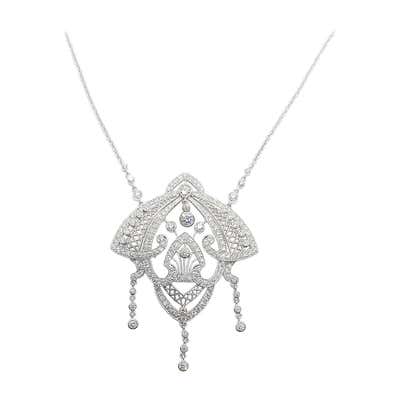 Diamond Necklace Set in 18 Karat Gold Settings by Kavant and Sharart ...