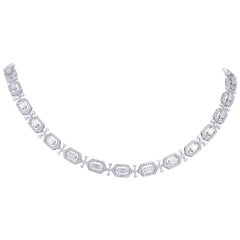 Diamond Necklace Set in 18 Karat White Gold Weighing 29.81 Gms and 6.47 Carat