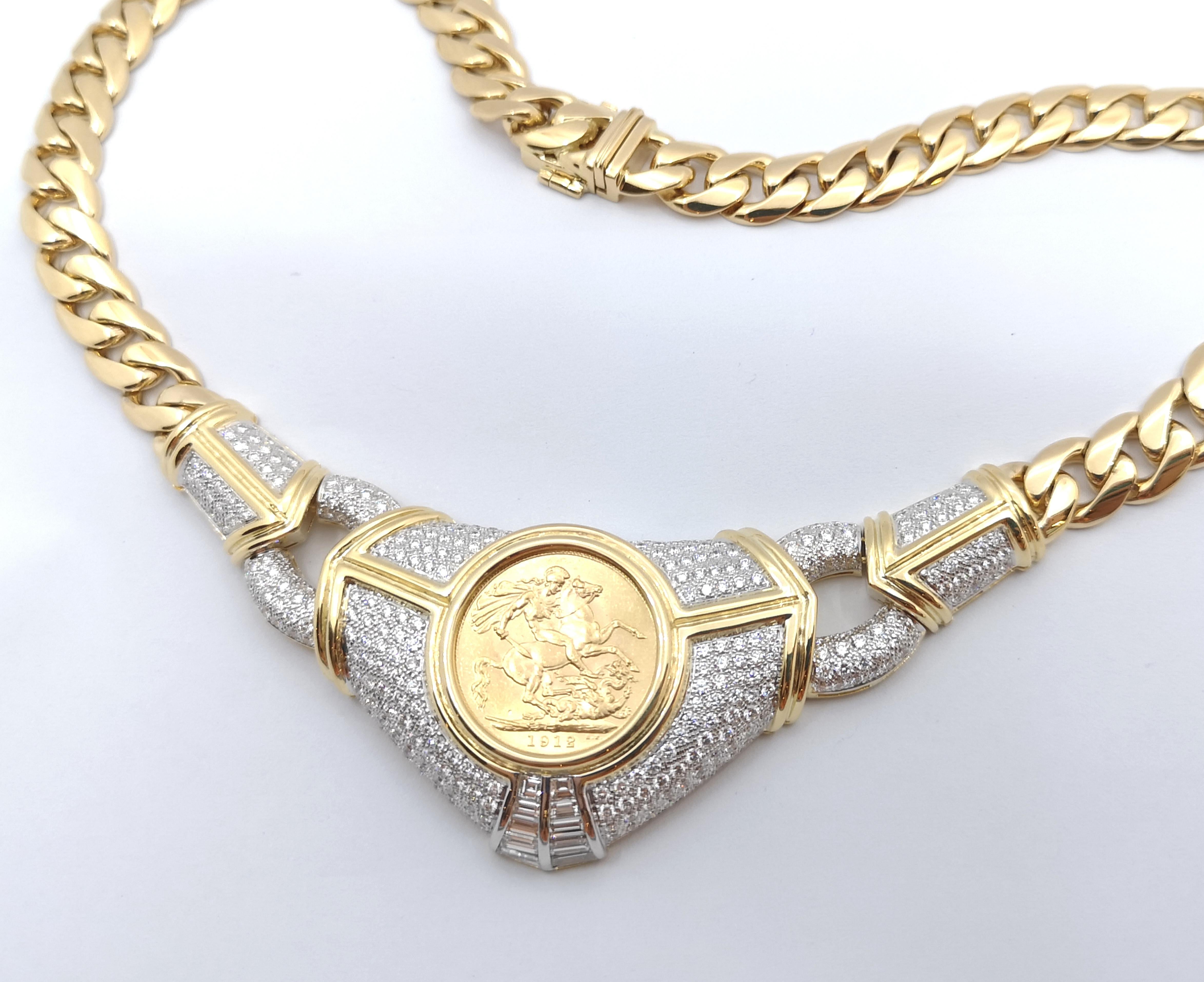 Diamond Necklace set in 18K Gold Settings For Sale 1