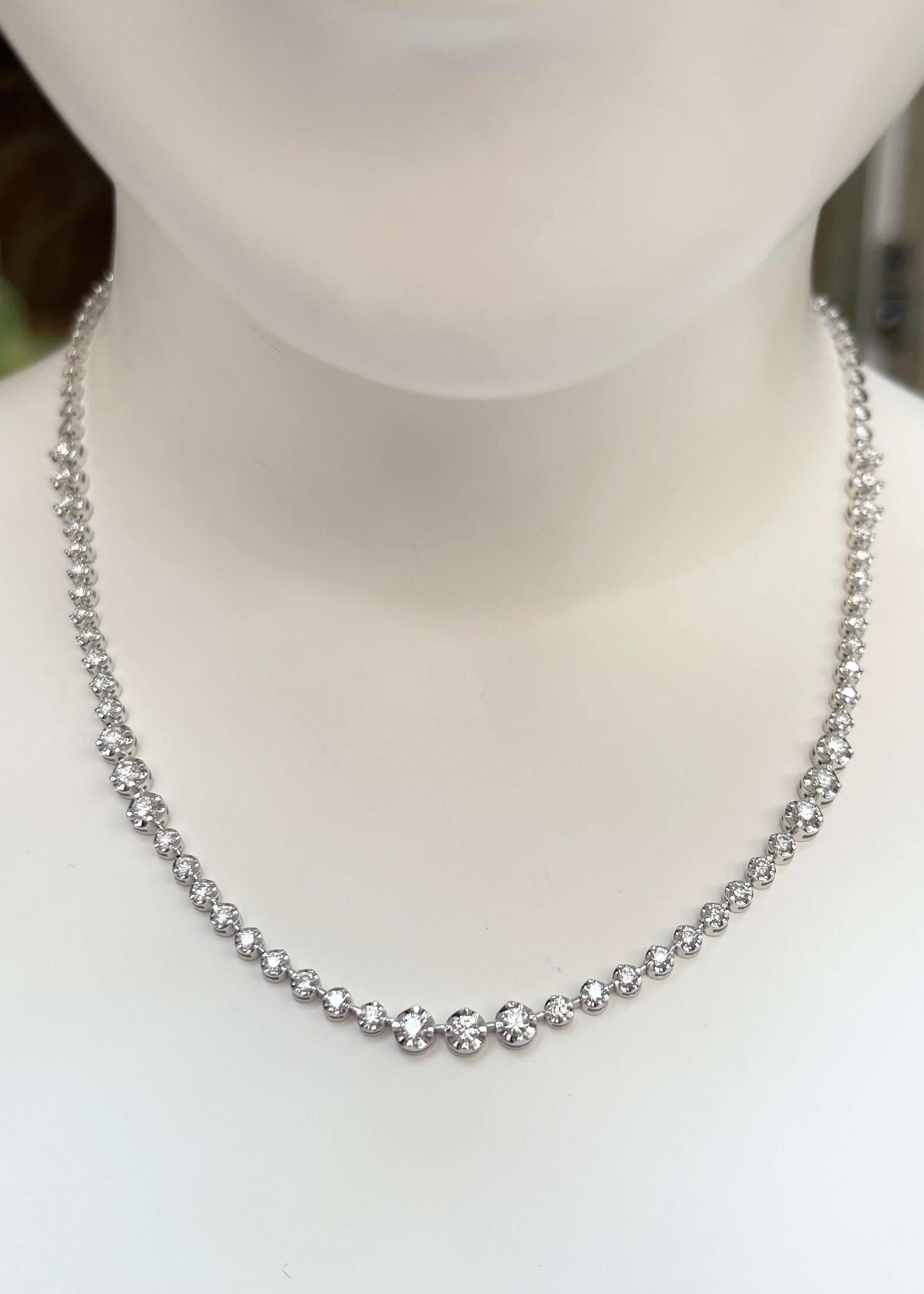 Diamond 1.48 carats Necklace set in 18K White Gold Settings

Width: 0.4 cm 
Length: 43.0 cm
Total Weight: 21.16 grams

