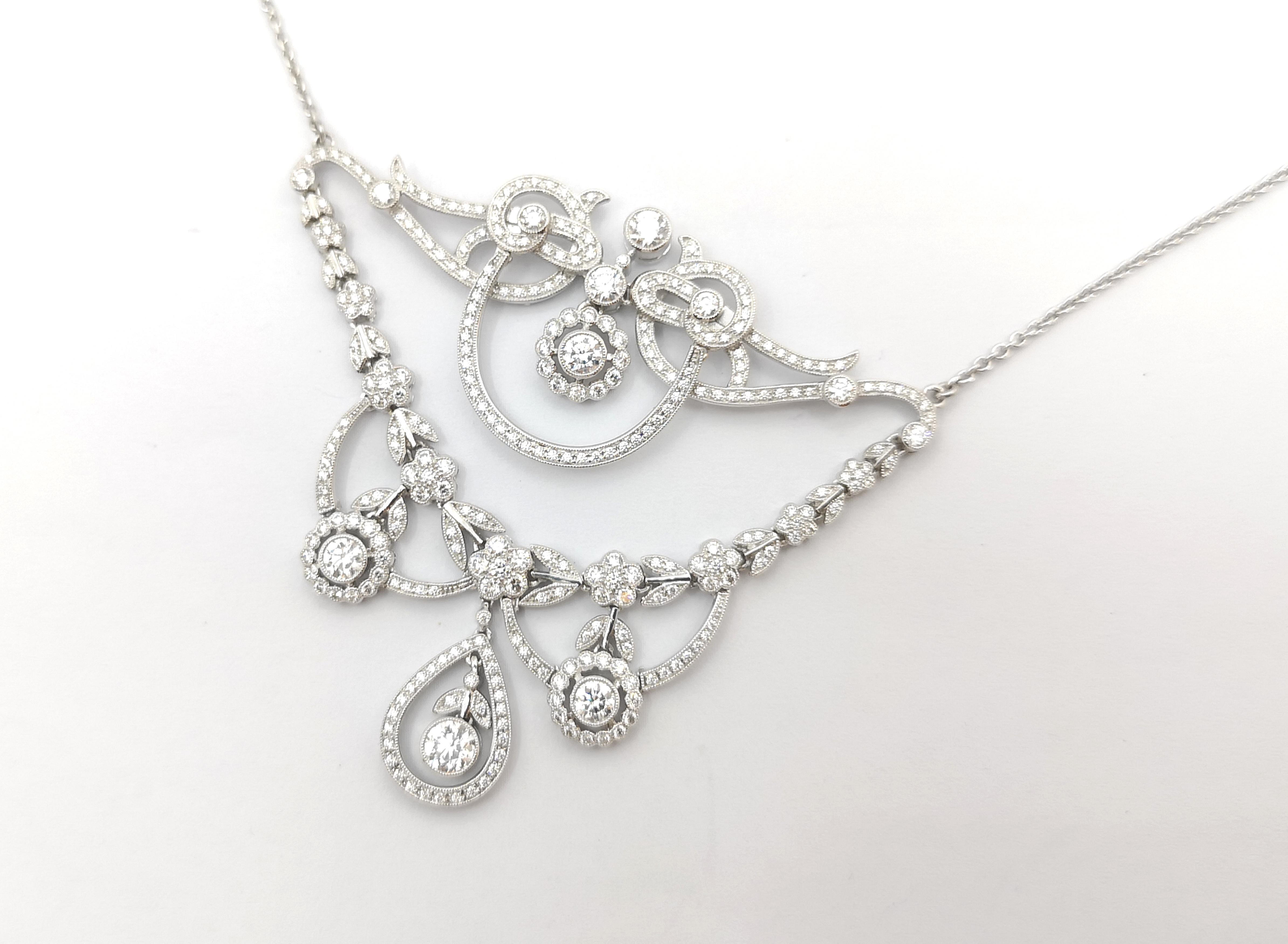 Diamond Necklace set in 18K White Gold Settings For Sale 2