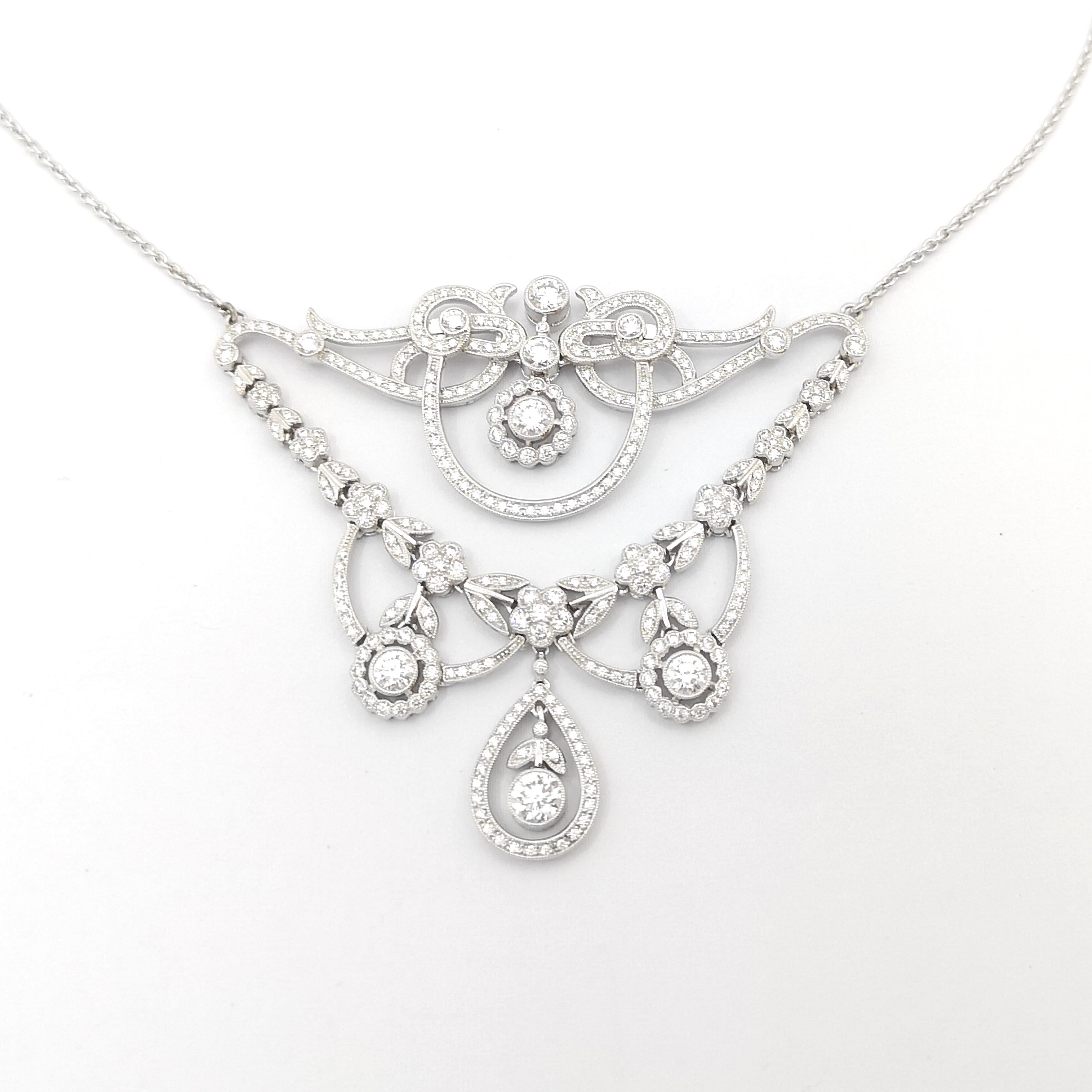 Diamond Necklace set in 18K White Gold Settings For Sale 3