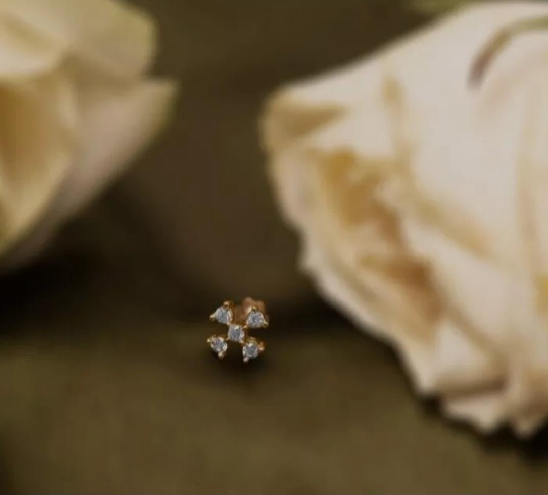 Art Deco Diamond Nose Pin 14K Solid Gold Quadrille Diamond Nose Pin Screw For Women Gift. For Sale