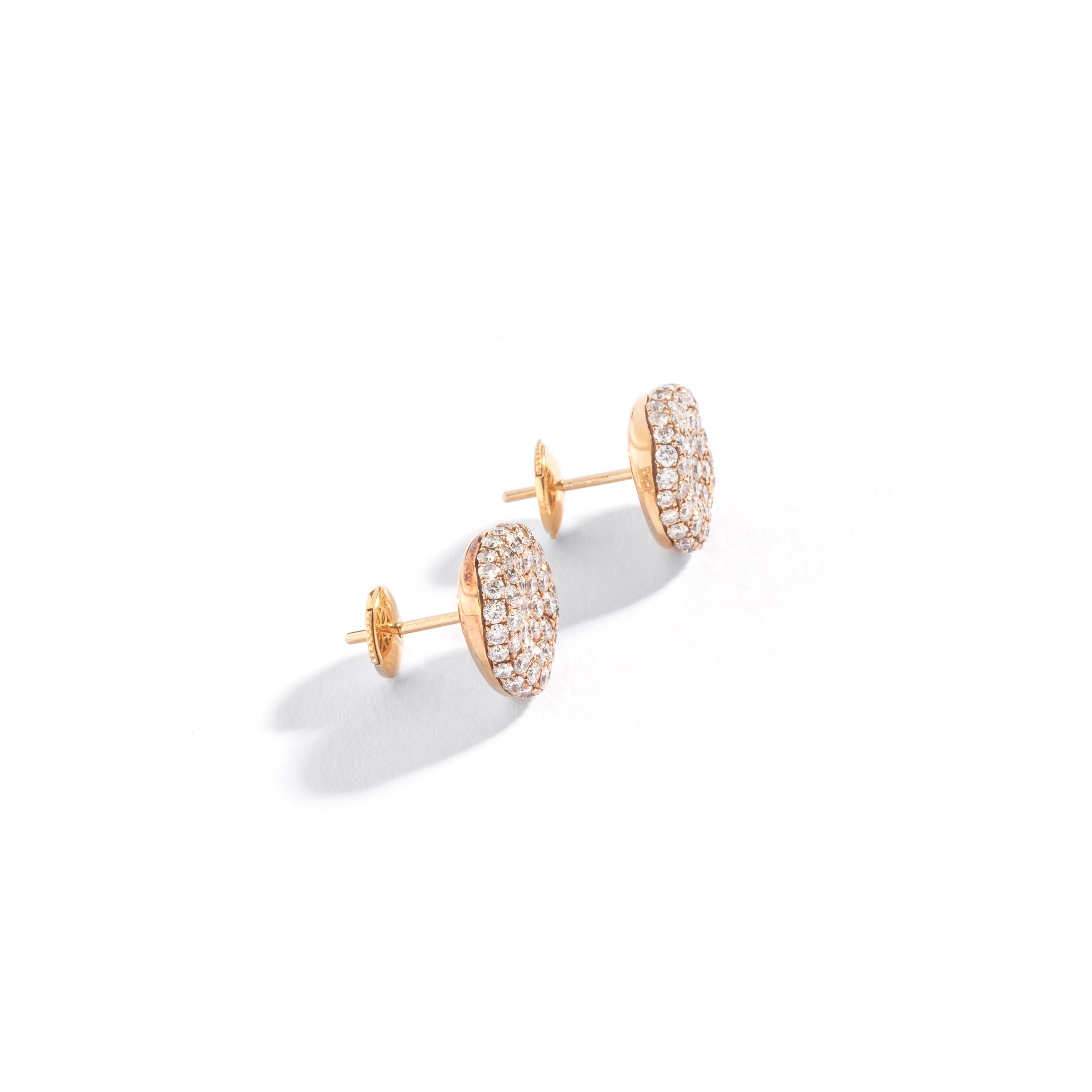 Diamond Rose Gold Stud Earrings In Excellent Condition For Sale In Geneva, CH