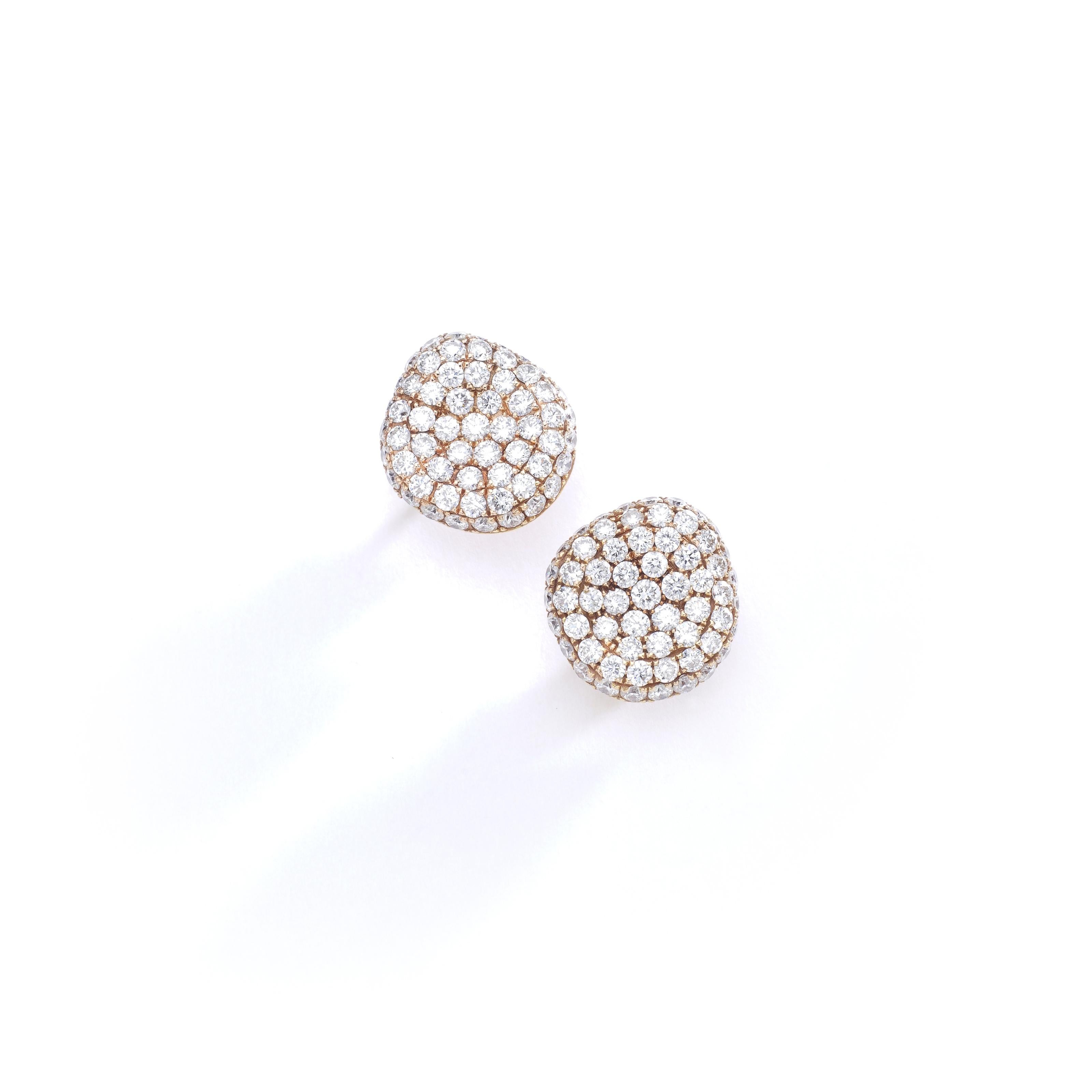 Women's or Men's Diamond Rose Gold Stud Earrings For Sale